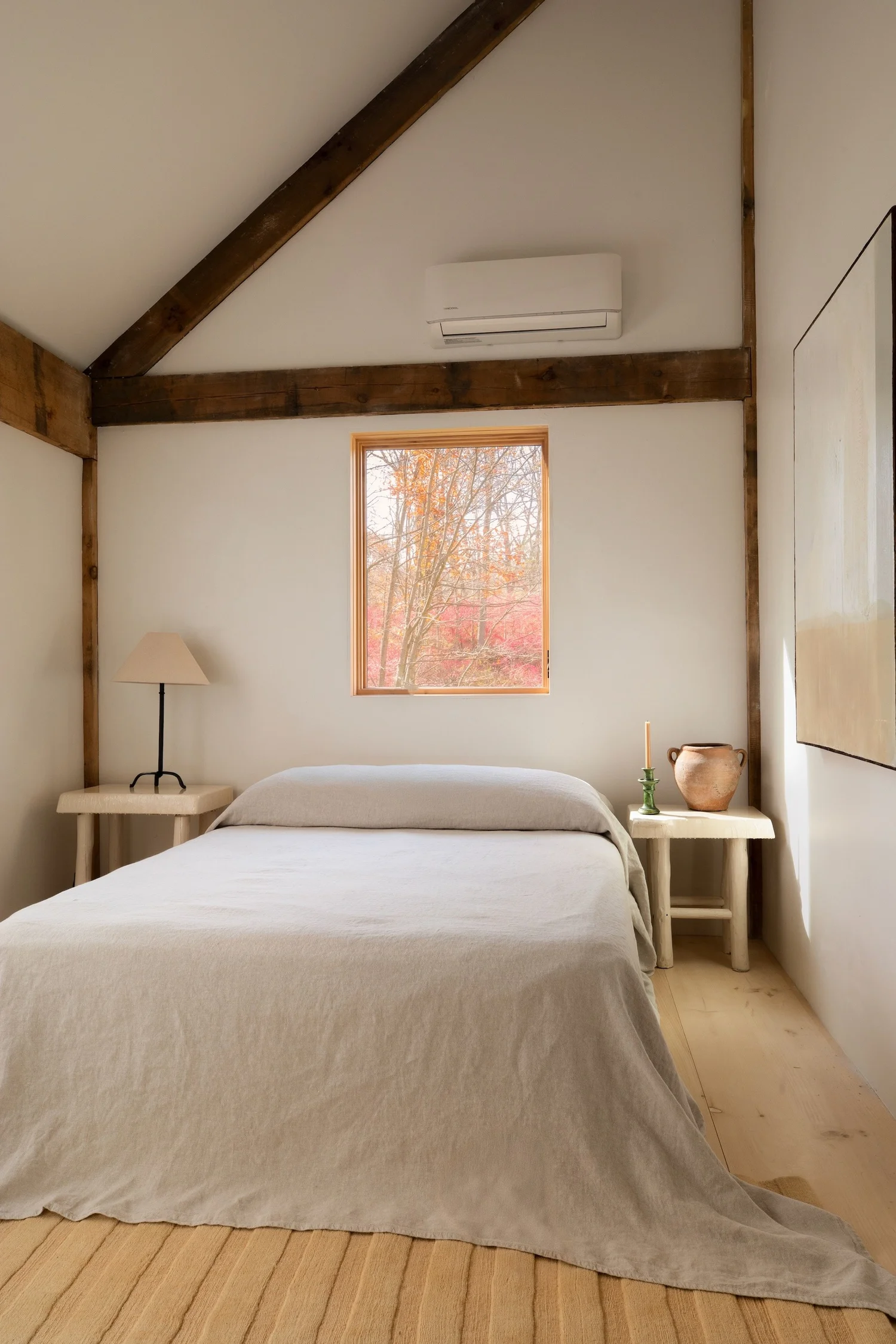 chambre minimaliste avec poutres chambre minimaliste avec poutres