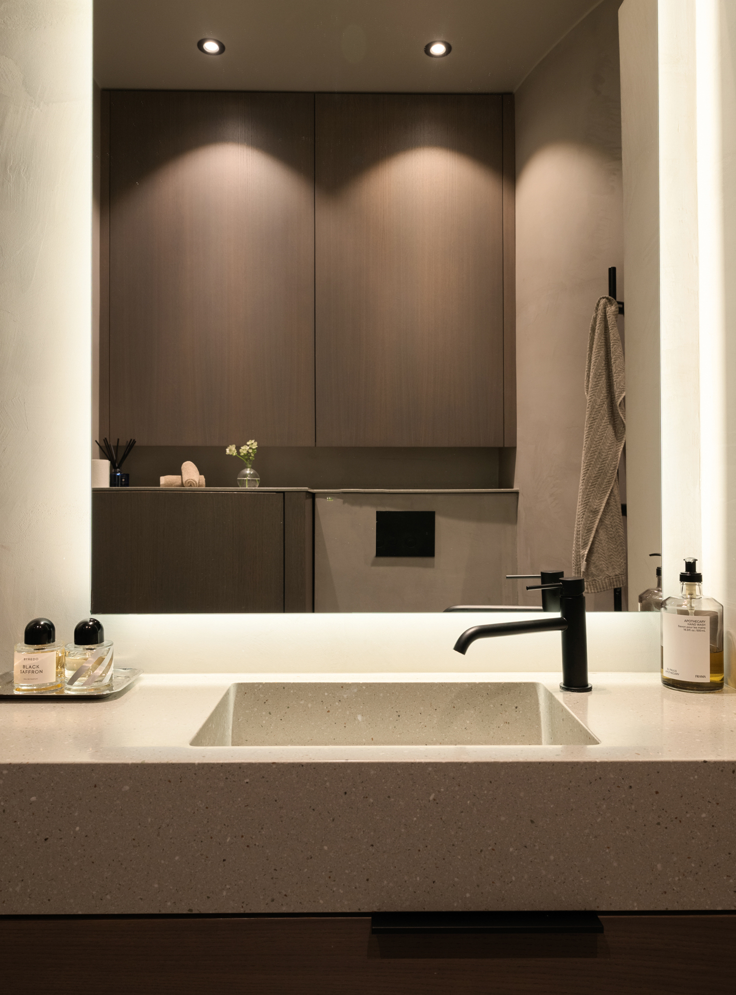 salle de bain design beige meuble noyer salle de bain design beige meuble noyer