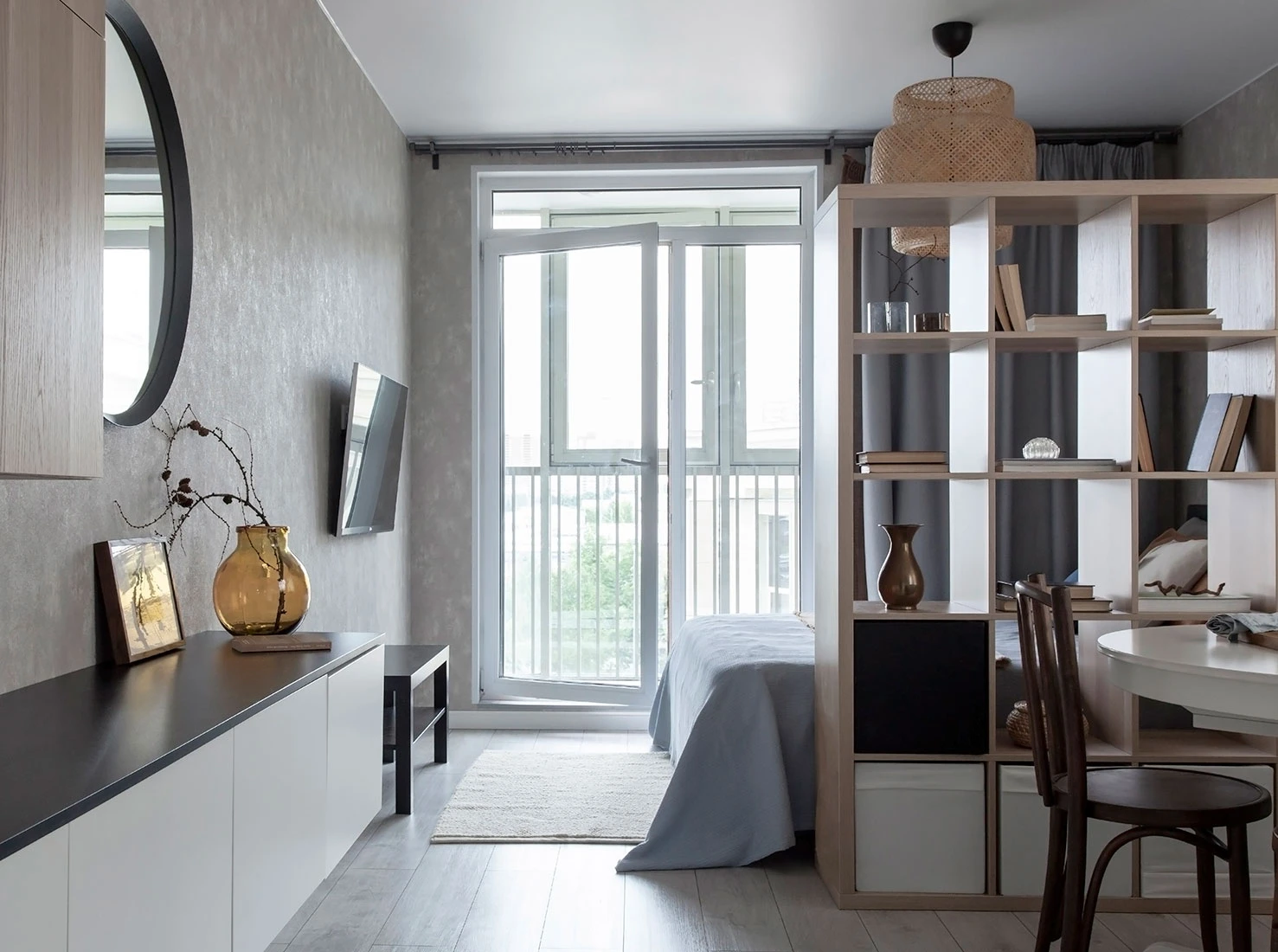 pièce principale studio 29m2 avec séparation IKEA KALLAX pour zoner la chambre pièce principale studio 29m2 avec séparation IKEA KALLAX pour zoner la chambre