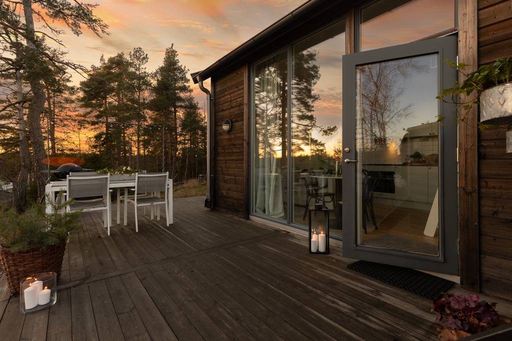 mini maison moderne en bois 22m2