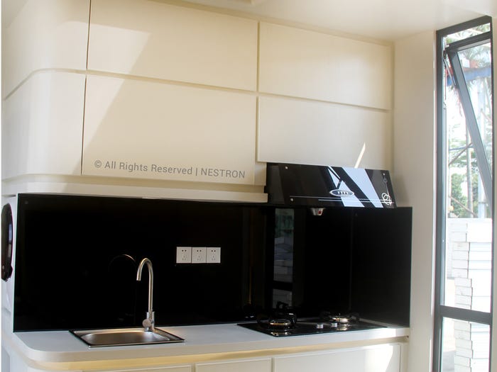Cube Two par Nestron petite maison futuriste de 24m2 gérée par l Cube Two par Nestron petite maison futuriste de 24m2 gérée par l'IA