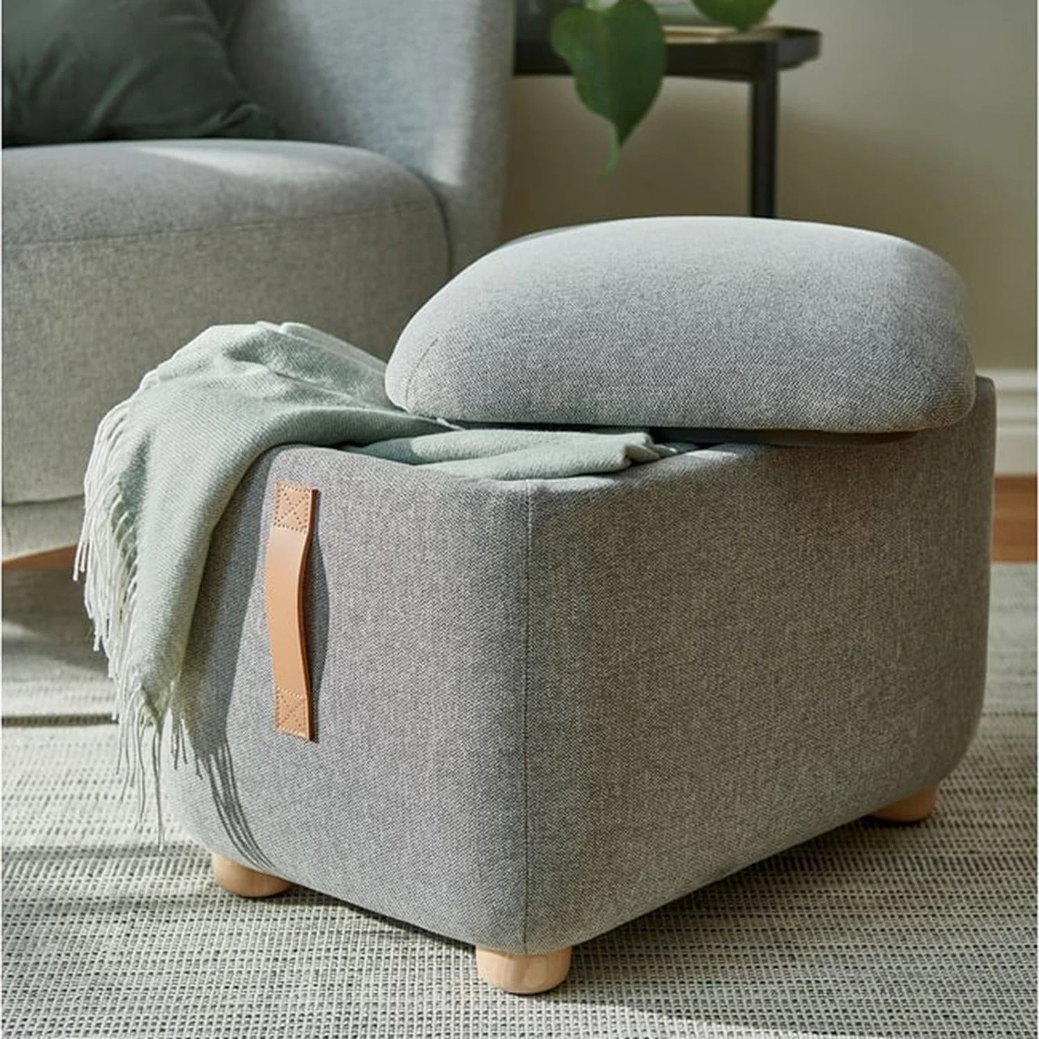 pouf coffre design mobilier IKEA pour une maison optimisée pouf coffre design mobilier IKEA pour une maison optimisée