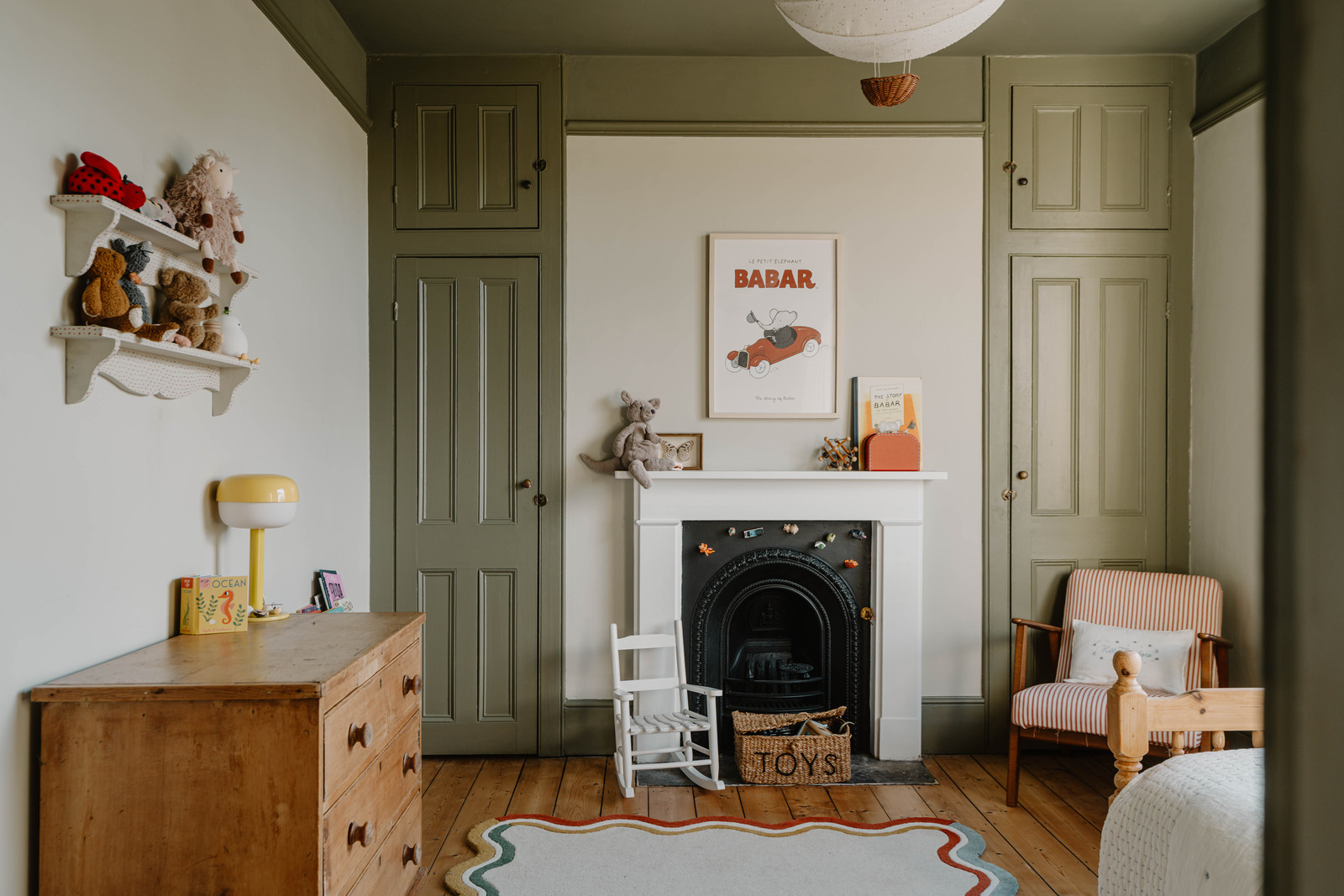 chambre enfant avec cheminée décoration contemporaine maison ancienne chambre enfant avec cheminée décoration contemporaine maison ancienne
