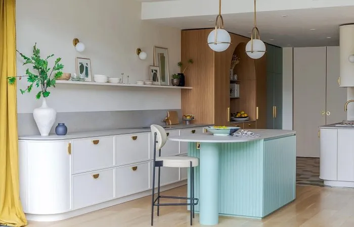 cuisine Art Déco moderne et familiale décoration colorée maison Londres Notting Hill