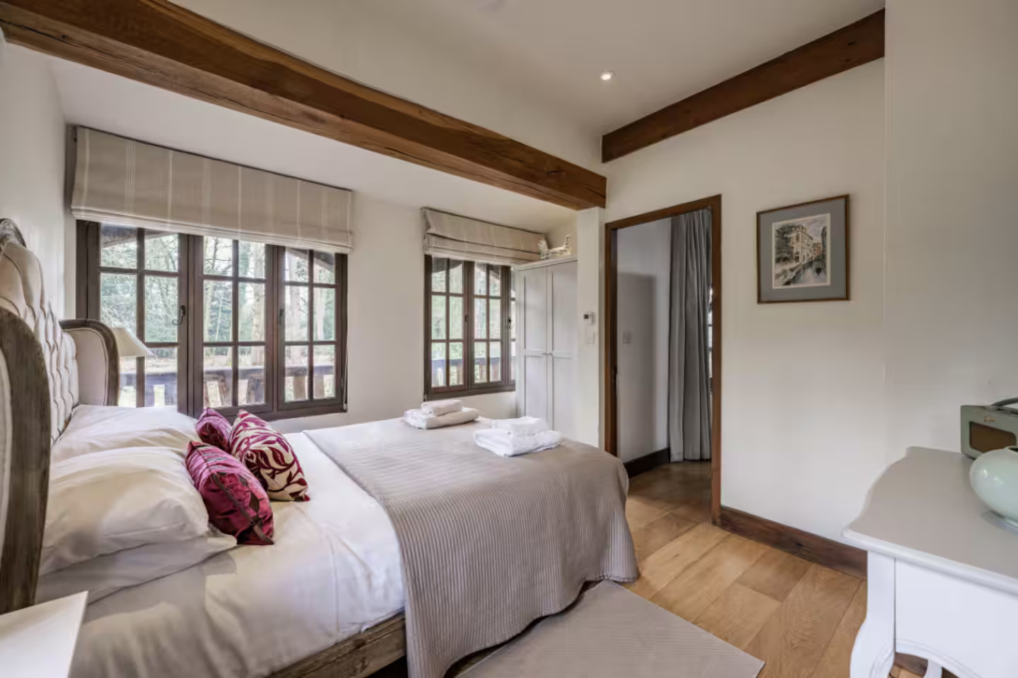 chambre avec poutres décoration classique chic maison sur pilotis Norfolk Le Boathouse