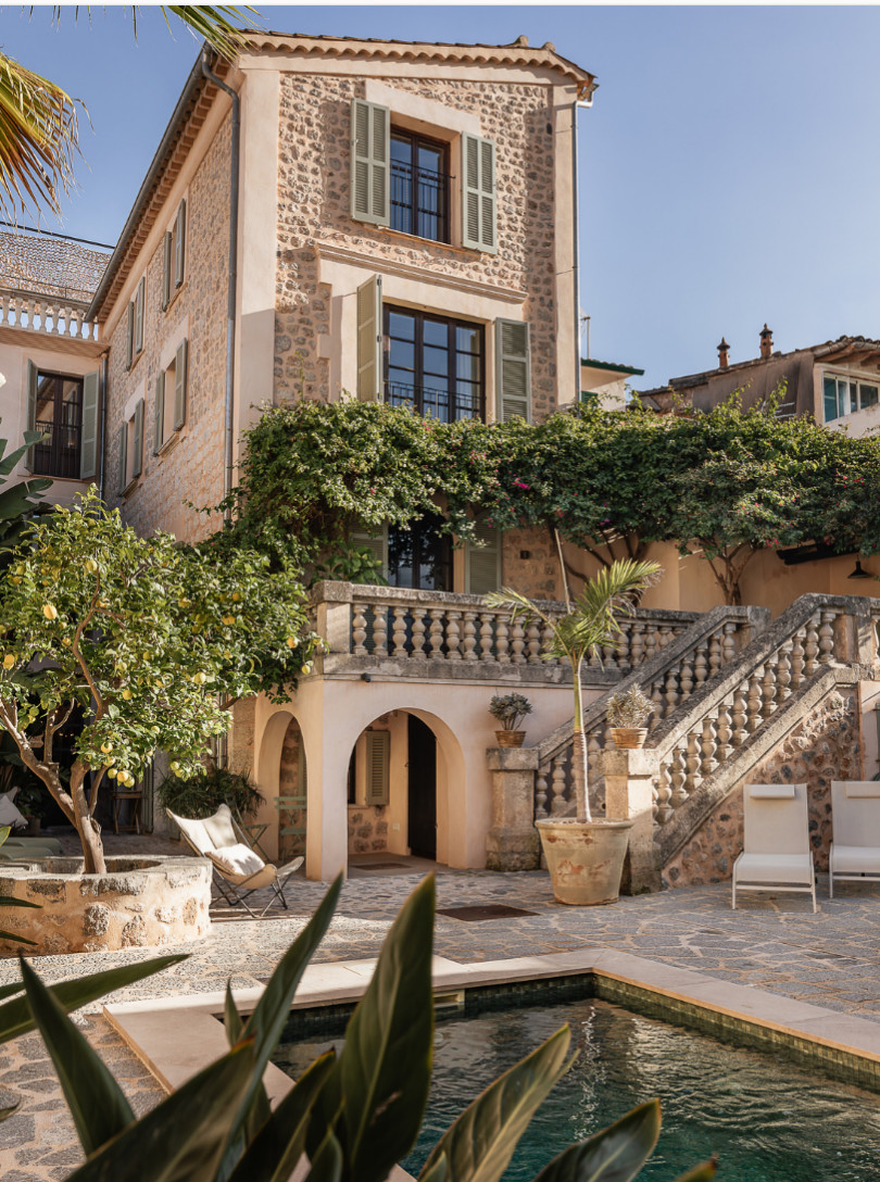 maison de ville en pierres avec piscine Casa Calma Soller Majorque Berrow Projects