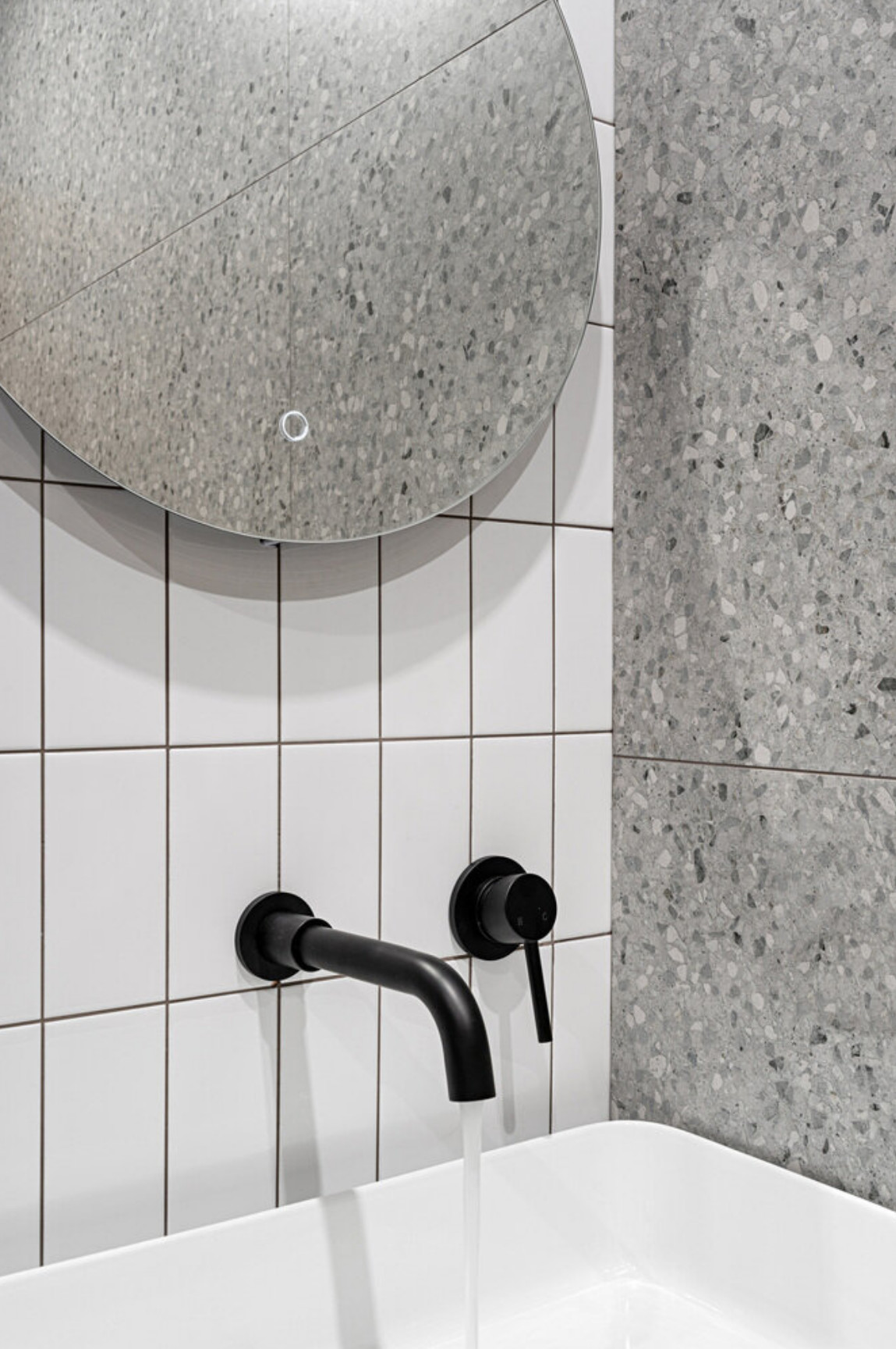 salle de bain design terrazzo gris studio 20m2 salle de bain design terrazzo gris studio 20m2