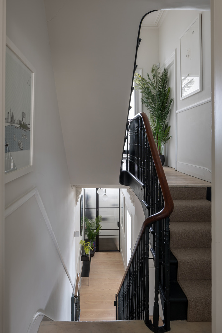 escalier ancien à quart tournant