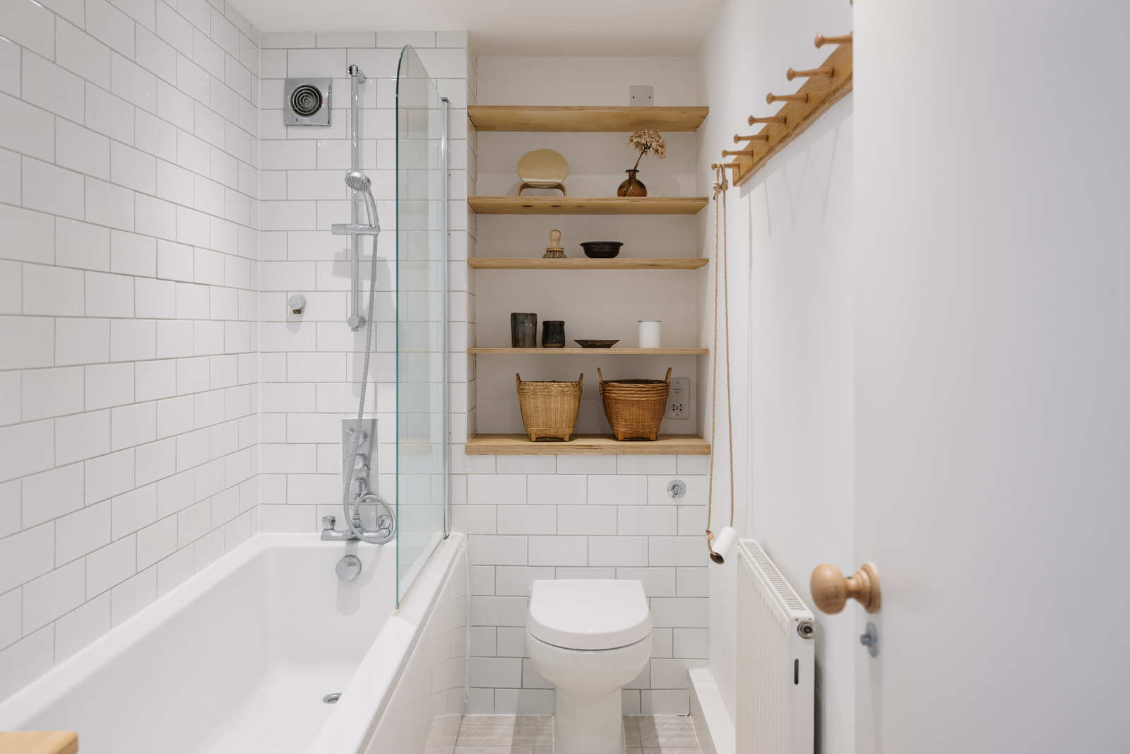 salle de bain blanche et bois salle de bain blanche et bois