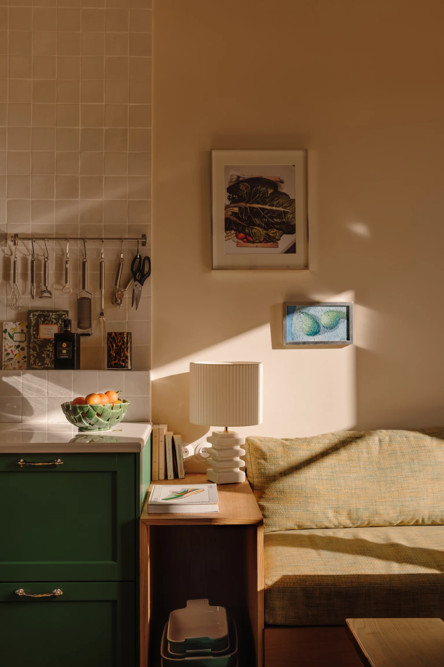cuisine verte maison Normandie Rive par Side House cuisine verte maison Normandie Rive par Side House