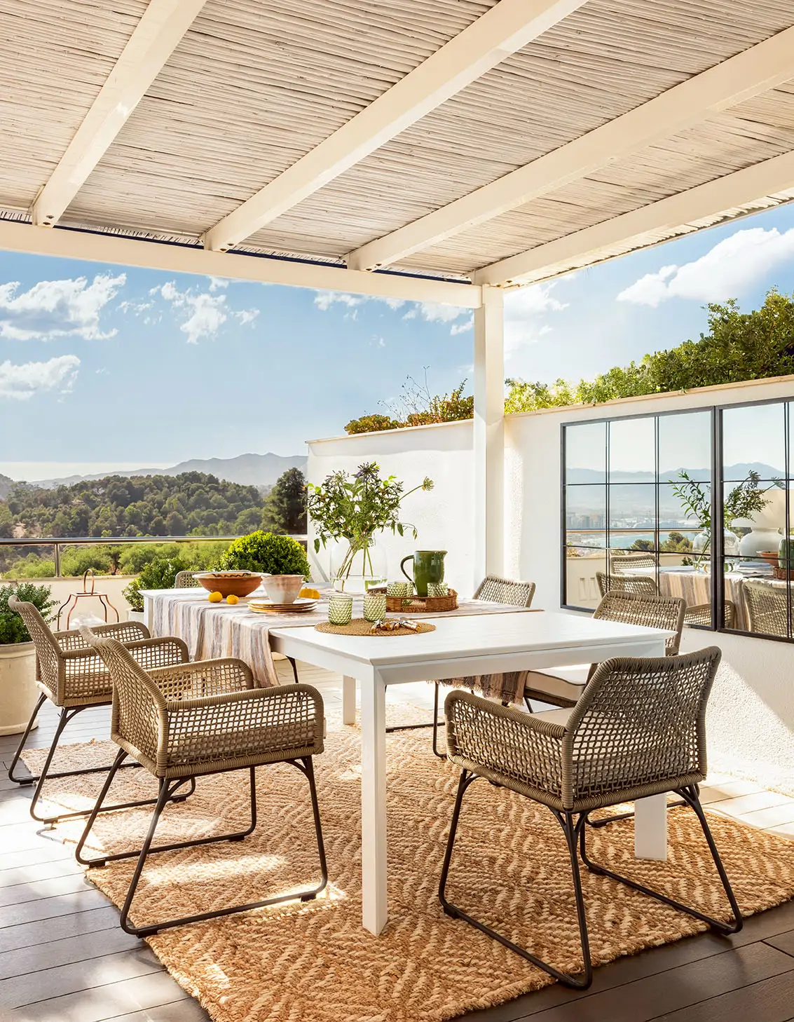 terrasse décoration contemporaine appartement Marbella