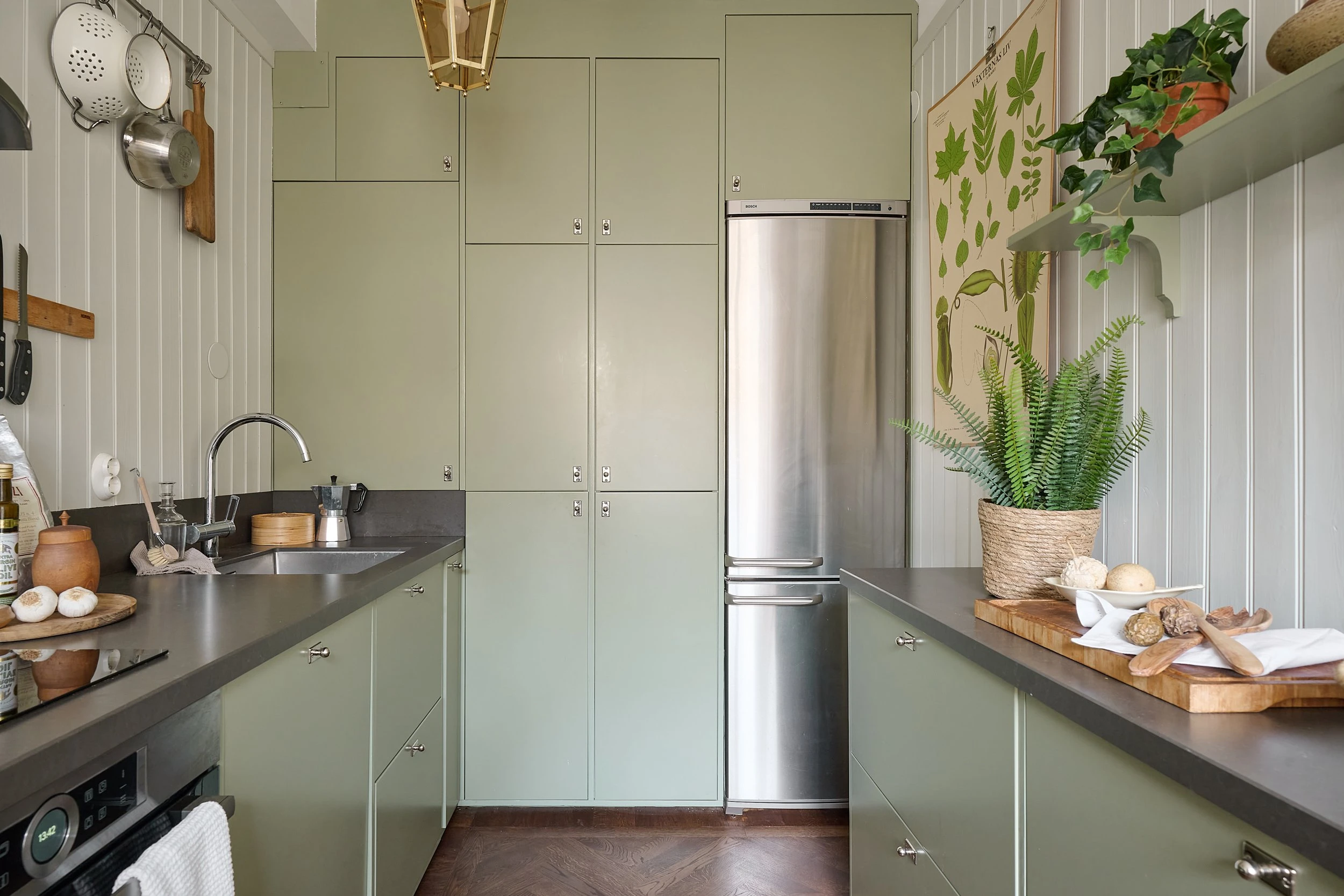 cuisine verte décoration scandinave deux-pièces 50m2 cuisine verte décoration scandinave deux-pièces 50m2