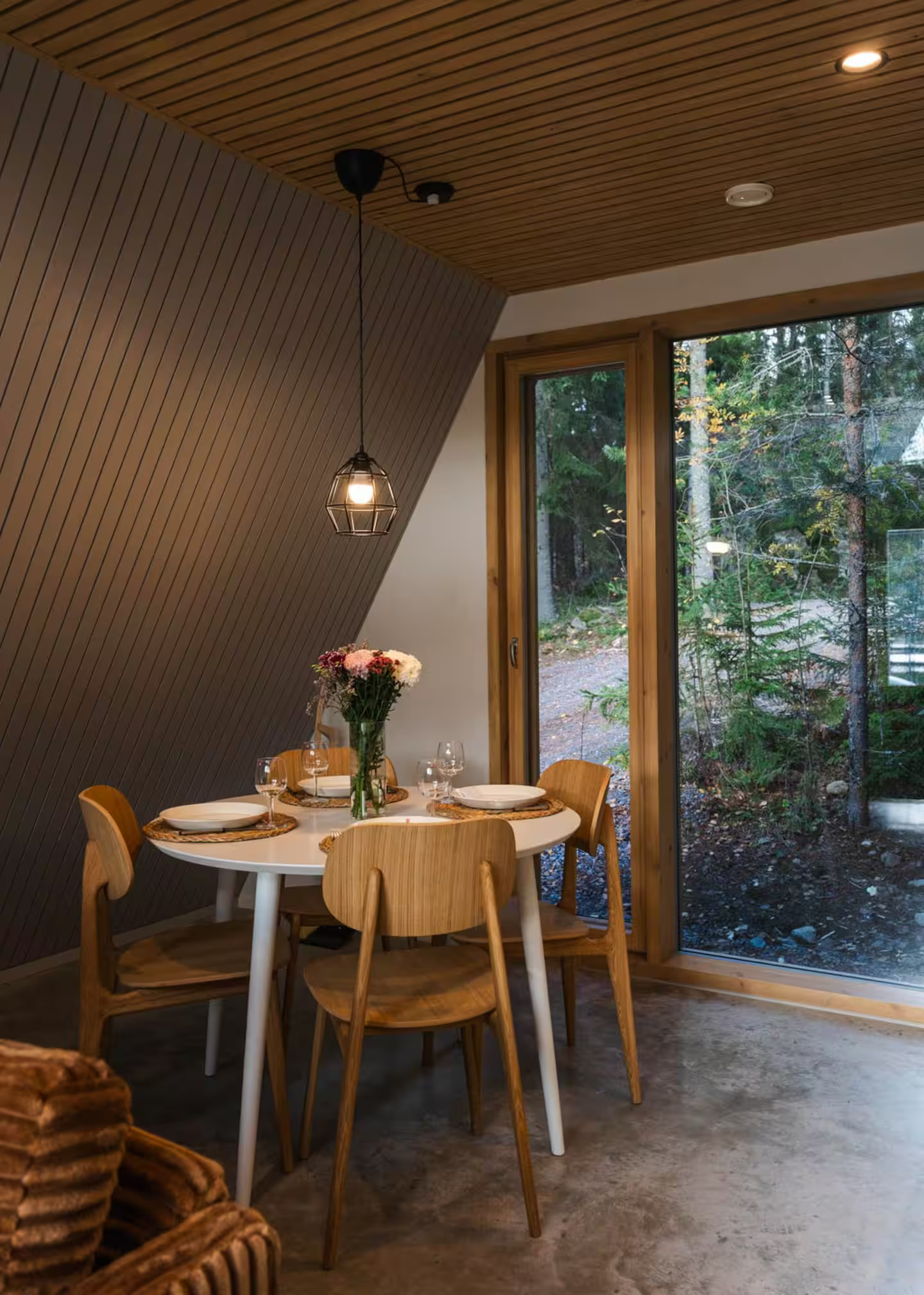 espace salle à manger petite maison A Frame de 42m2