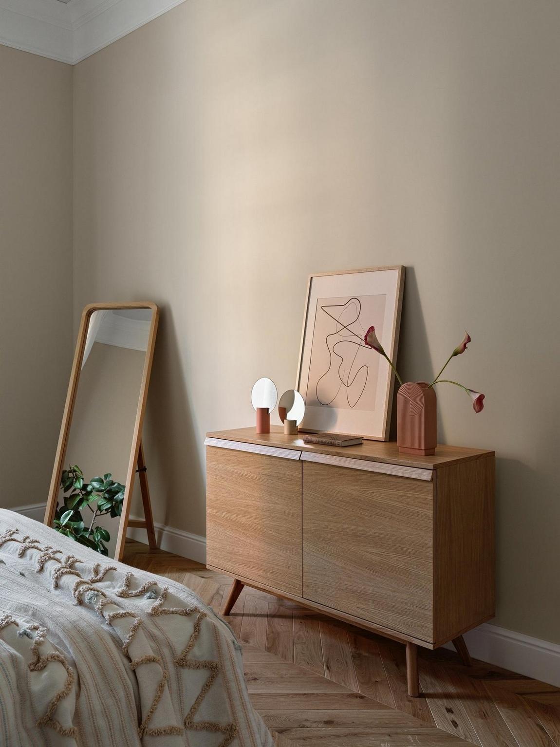 chambre murs beiges appartement de 78m2 décoration vintage scandinave chambre murs beiges appartement de 78m2 décoration vintage scandinave