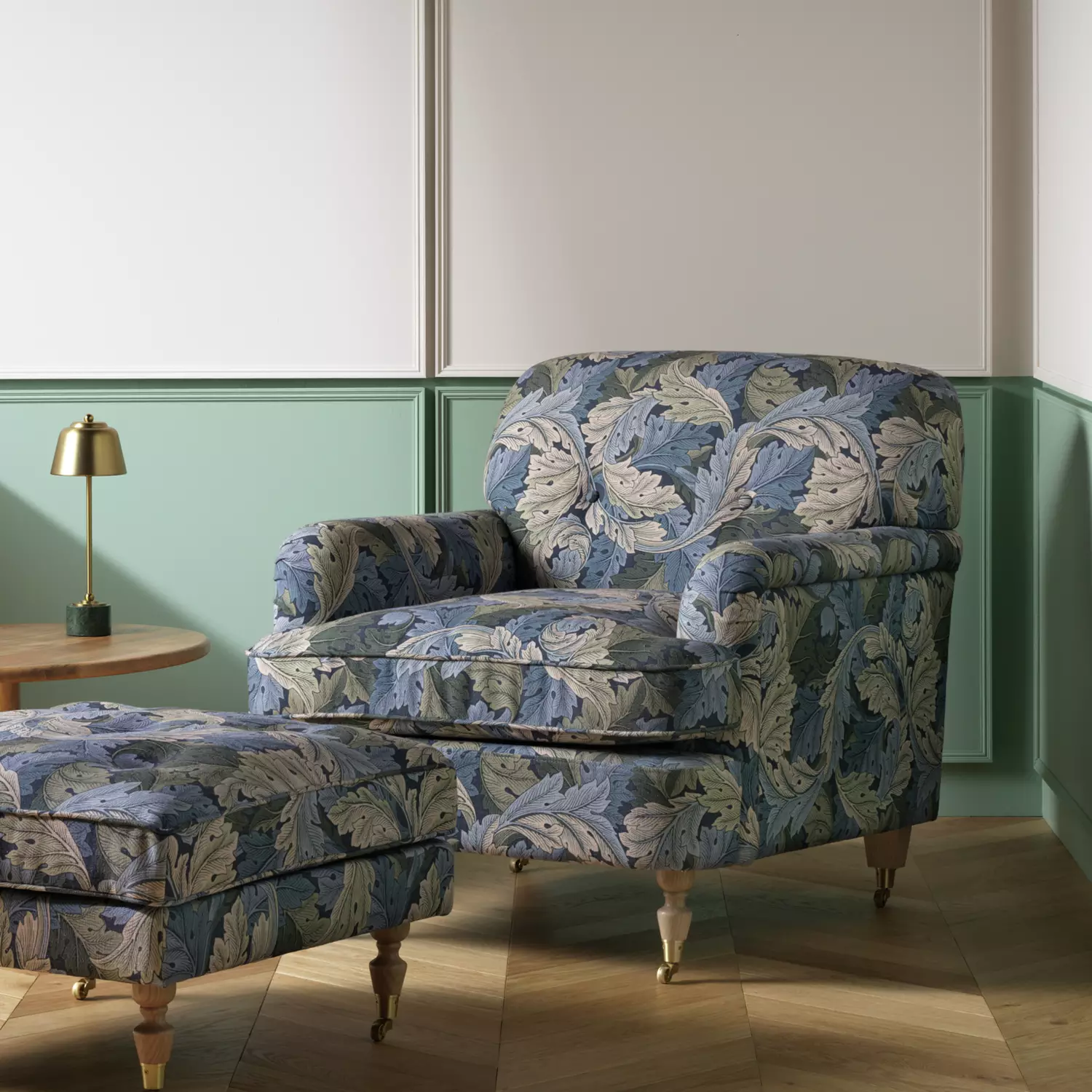 salon avec fauteuil de style anglais