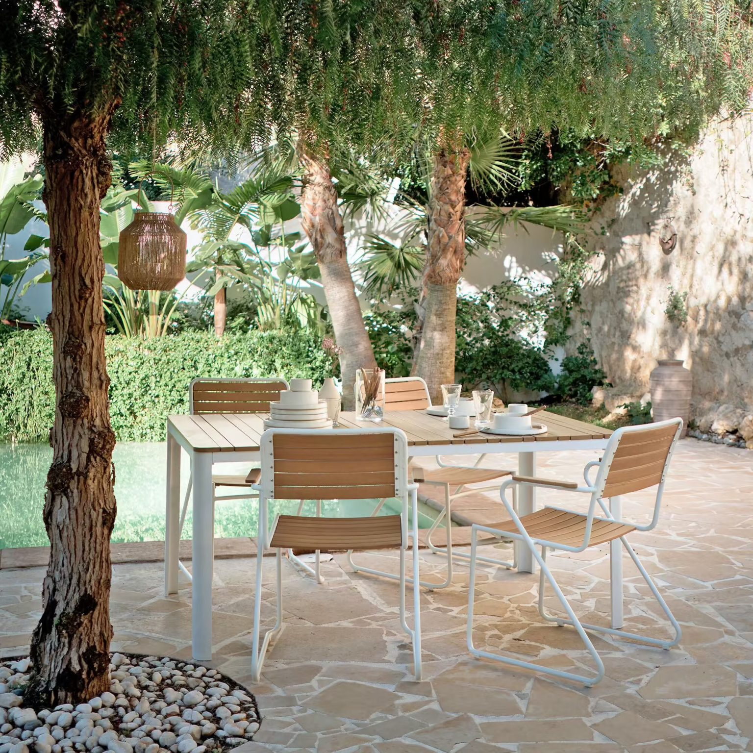terrasse avec piscine
