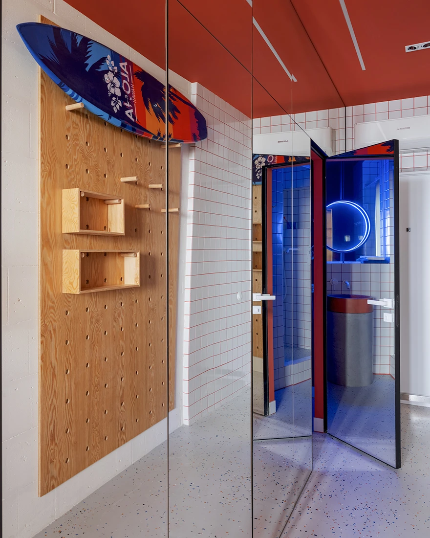 entrée avec placard miroir studio 25m2 entrée avec placard miroir studio 25m2