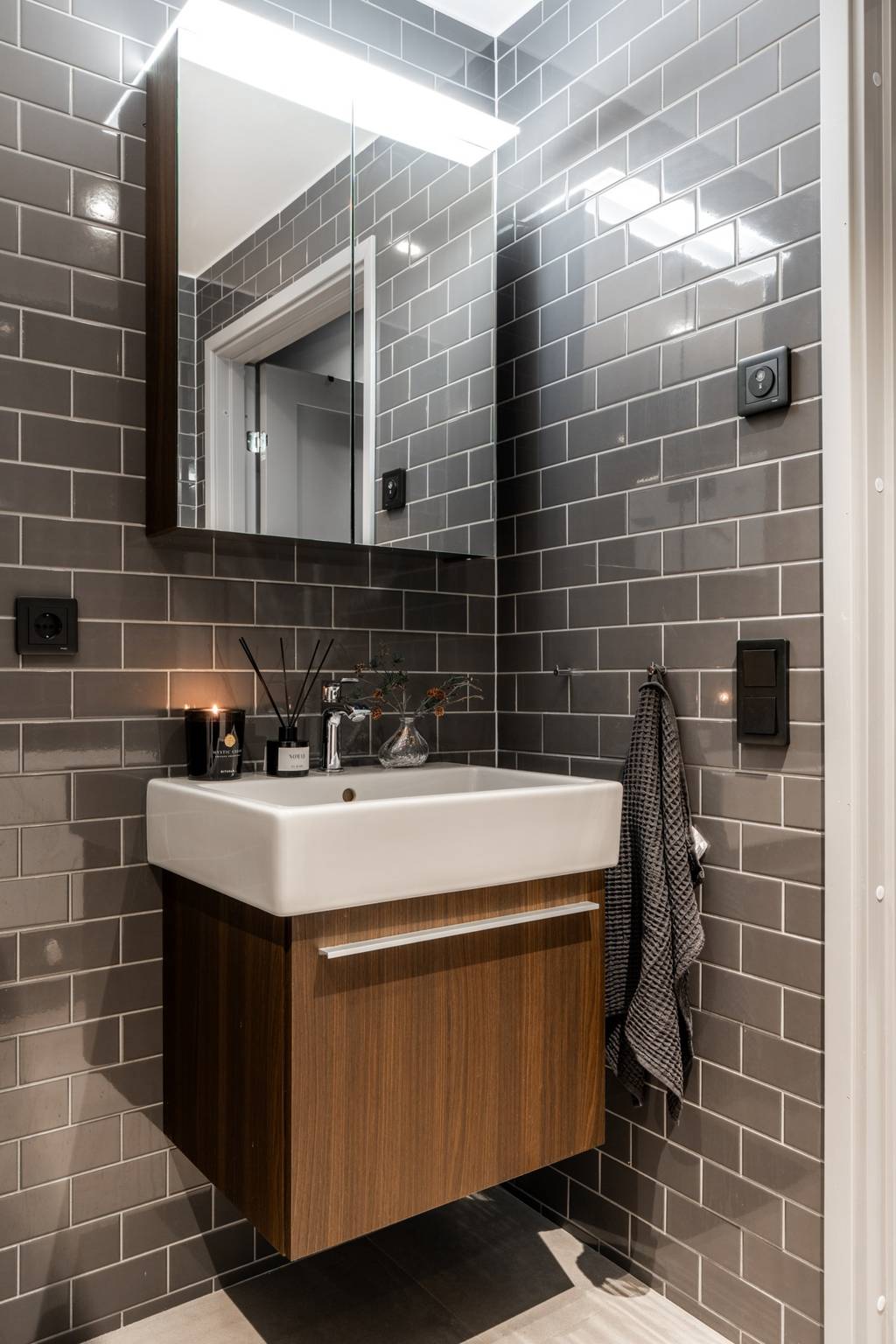 salle de bain grise et bois salle de bain grise et bois