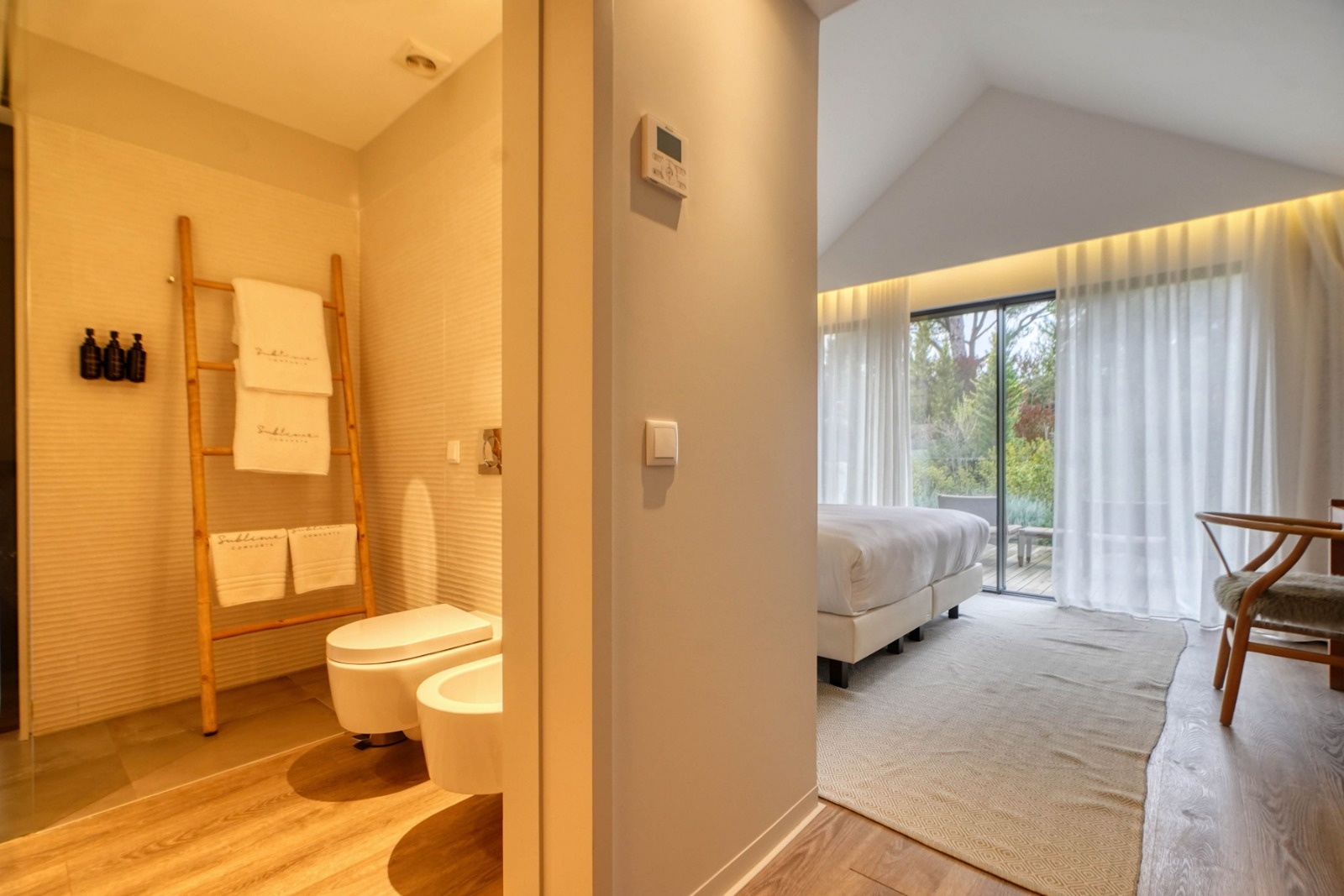 chambre avec salle de bain décoration moderne maison contemporaine avec piscine Comporta chambre avec salle de bain décoration moderne maison contemporaine avec piscine Comporta