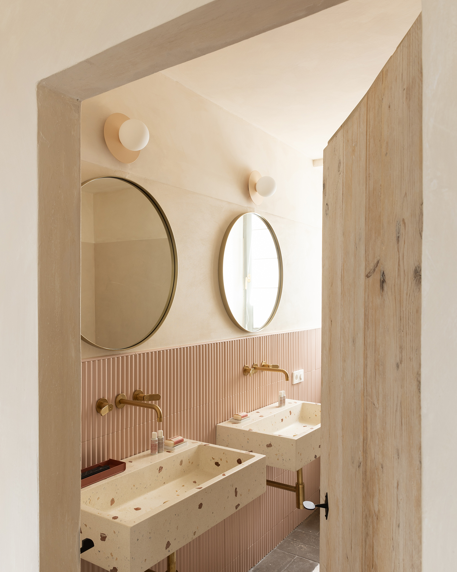 salle de bain lavabo terrazzo