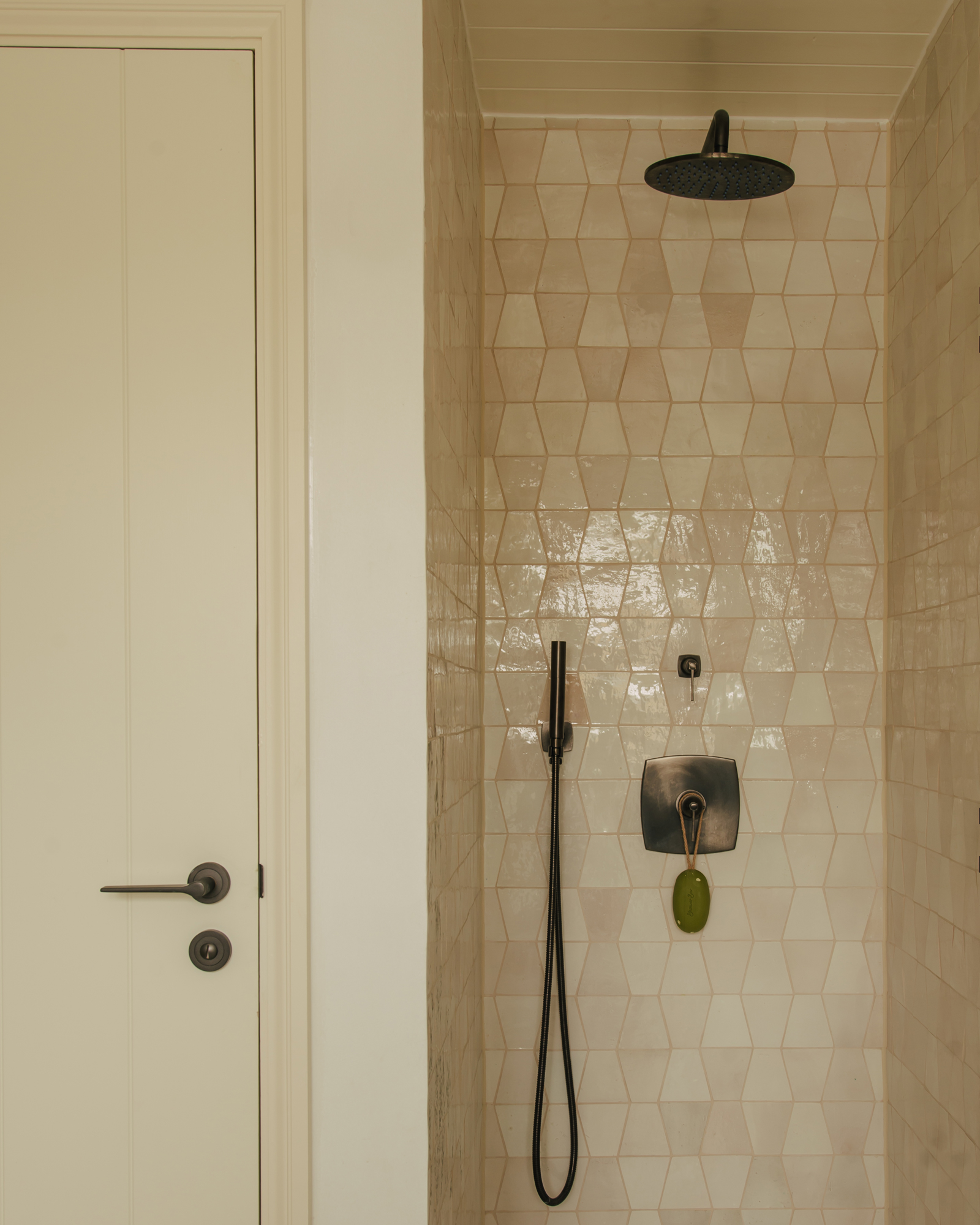 salle de bain décoration contemporaine beige salle de bain décoration contemporaine beige