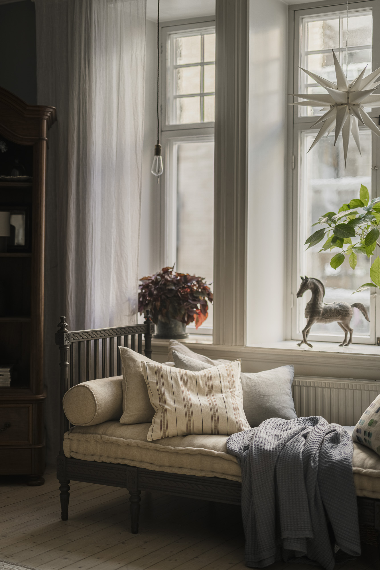 salon décoration scandinave classique chic