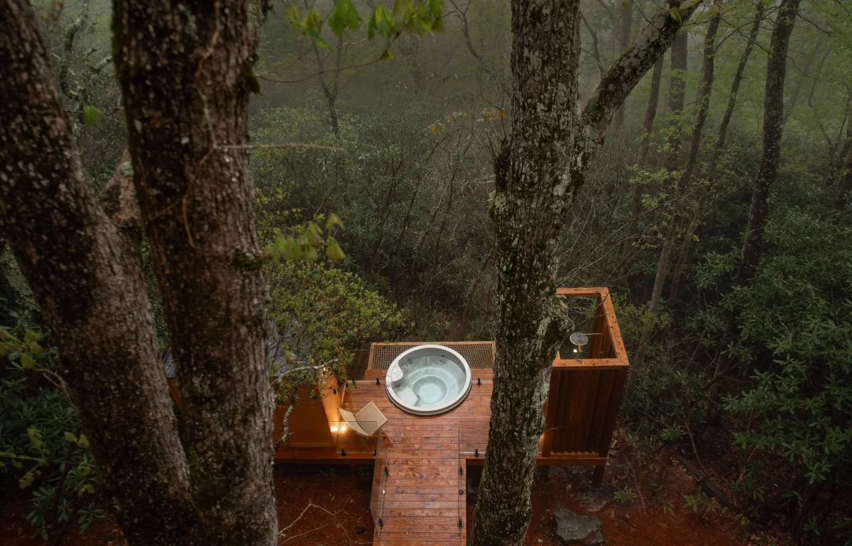 terrasse avec spa Hide Inn Seek Bird Nest Treehouse terrasse avec spa Hide Inn Seek Bird Nest Treehouse