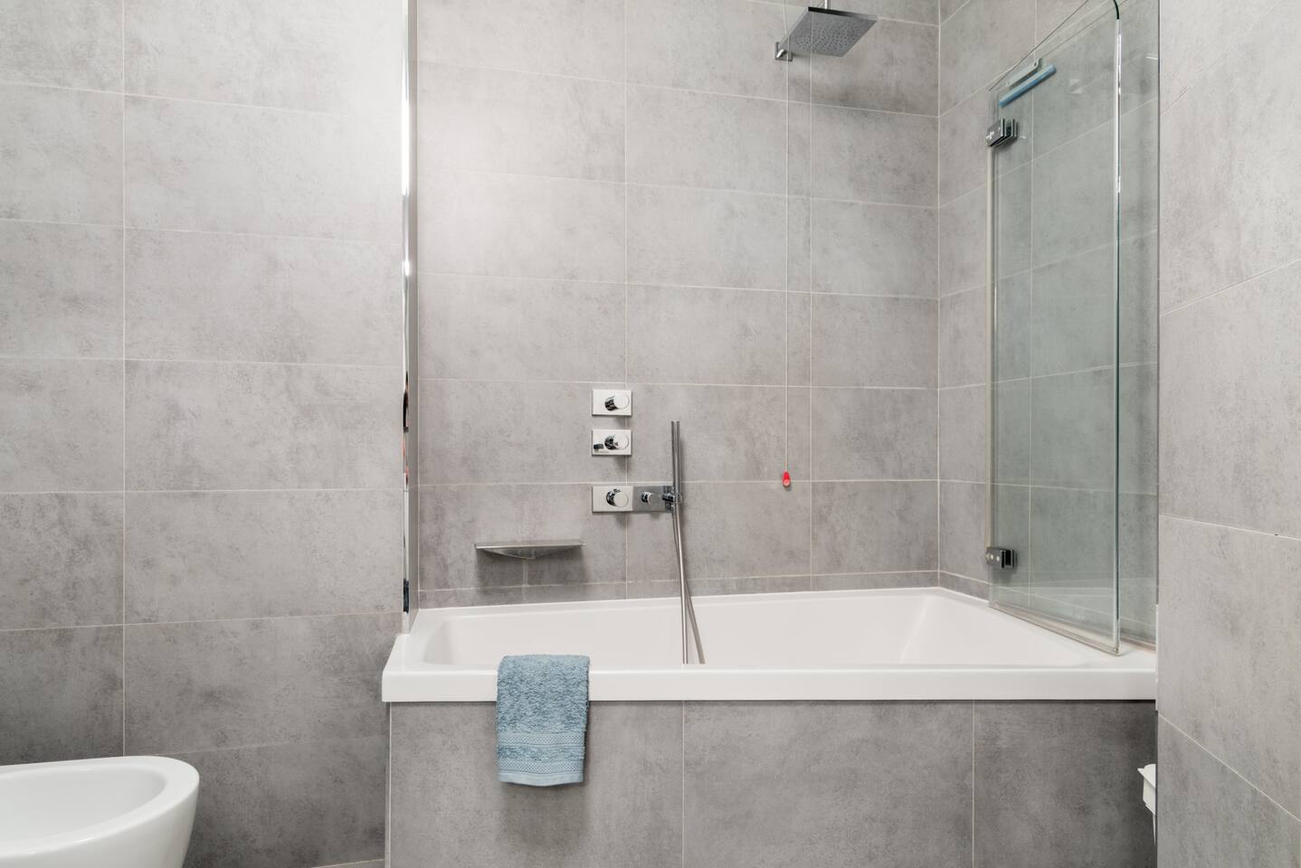 salle de bain moderne grise salle de bain moderne grise