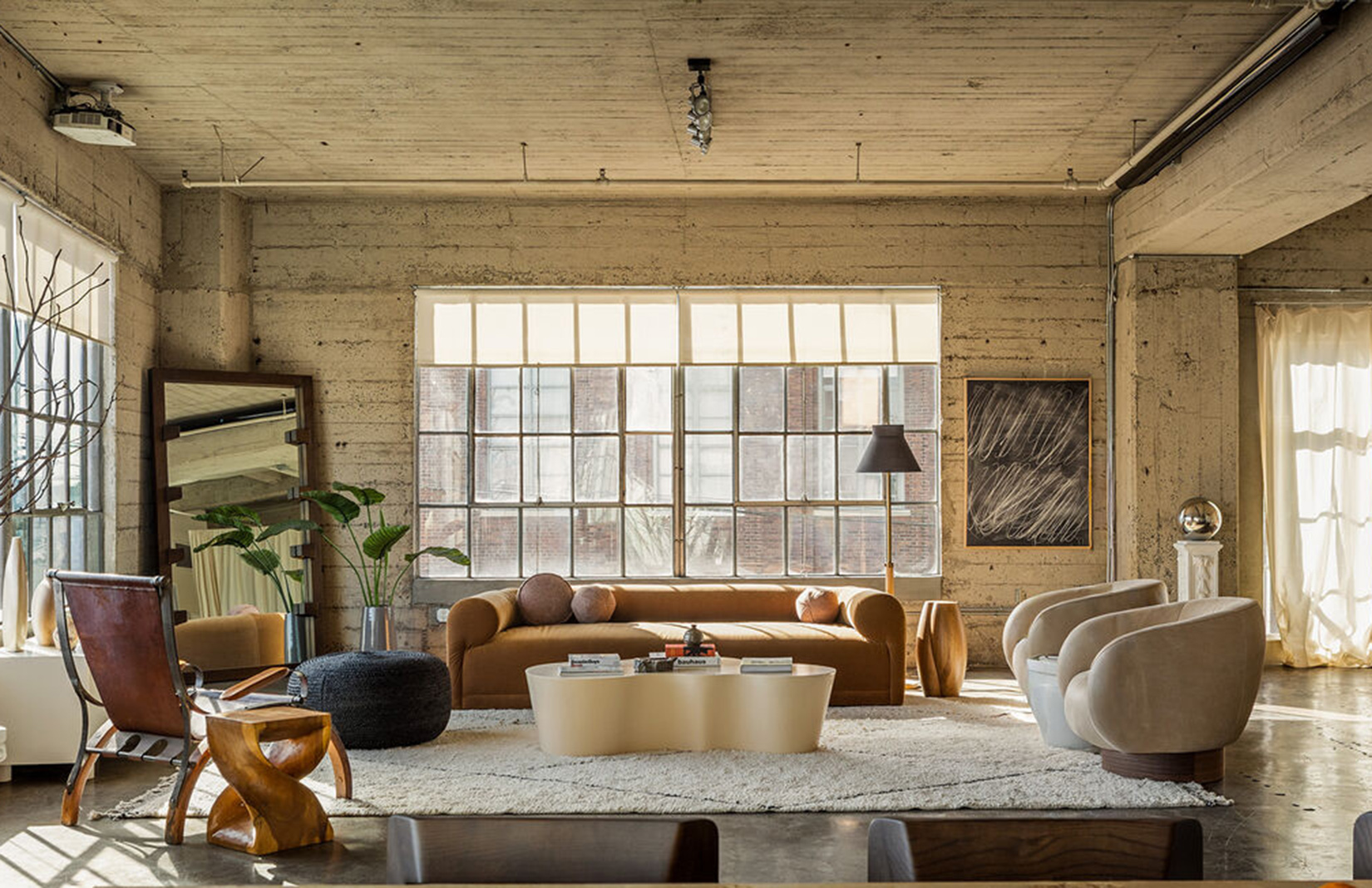 Un loft industriel de 180m2 à Los Angeles dans une ancienne usine de jouets
