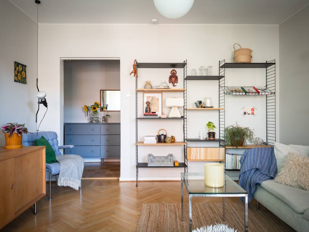 salon appartement 44m2 décoration mid-century modern