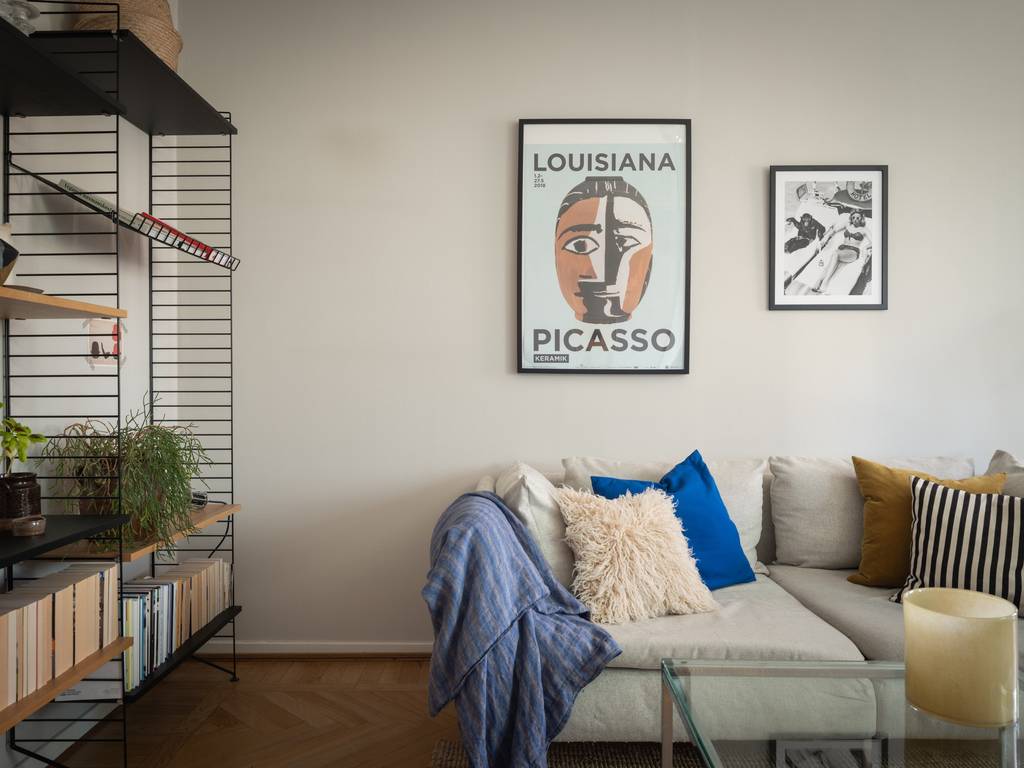 salon appartement 44m2 décoration mid-century modern