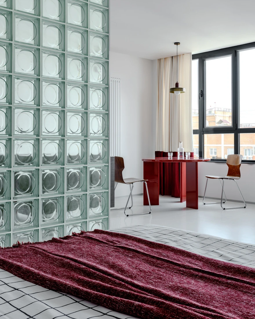 salle à manger et chambre avec pavés de verre décoration design appartement design 45m2 salle à manger et chambre avec pavés de verre décoration design appartement design 45m2