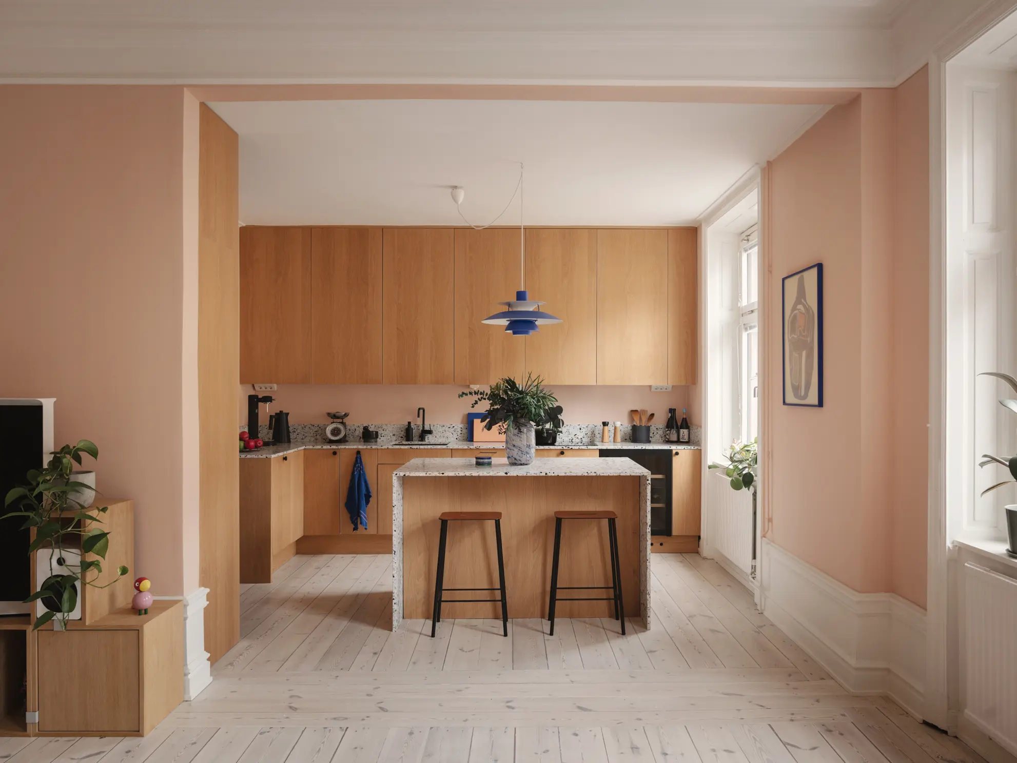 cuisine ouverte bois chêne clair terrazzo avec îlot décoration contemporaine scandinave