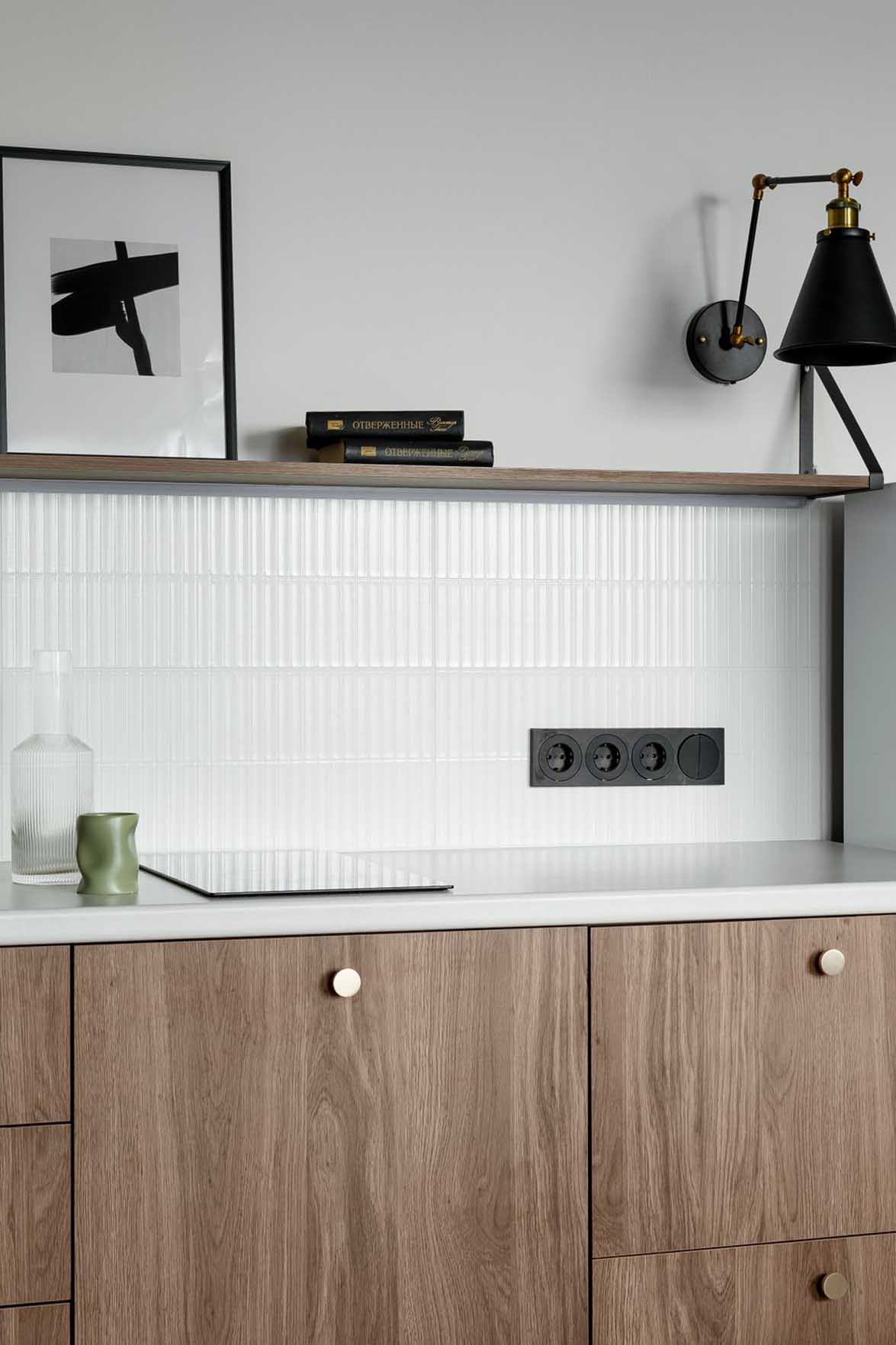 cuisine minimaliste noyer décoration contemporaine studio de 31m2 optimisé cuisine minimaliste noyer décoration contemporaine studio de 31m2 optimisé