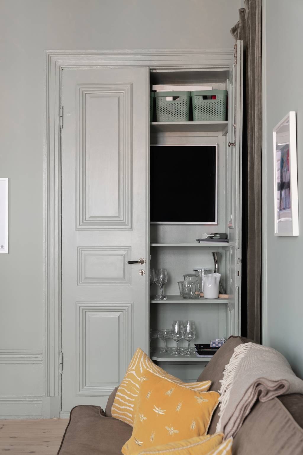 salon mur gris appartement 38m2 décoration scandinave salon mur gris appartement 38m2 décoration scandinave