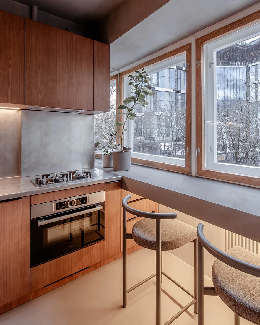 cuisine avec bar devant fenêtre studio 40m2 décoration contemporaine bois et gris cuisine avec bar devant fenêtre studio 40m2 décoration contemporaine bois et gris