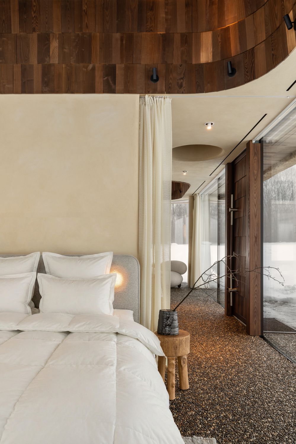 chambre maison contemporaine vitrée Hata-Mazanka en Ukraine par Yod Group 