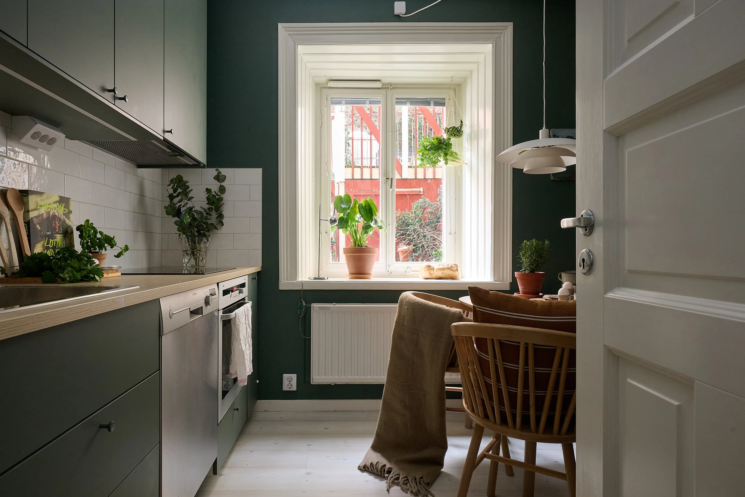 cuisine verte avec espace salle à manger décoration scandinave cuisine verte avec espace salle à manger décoration scandinave