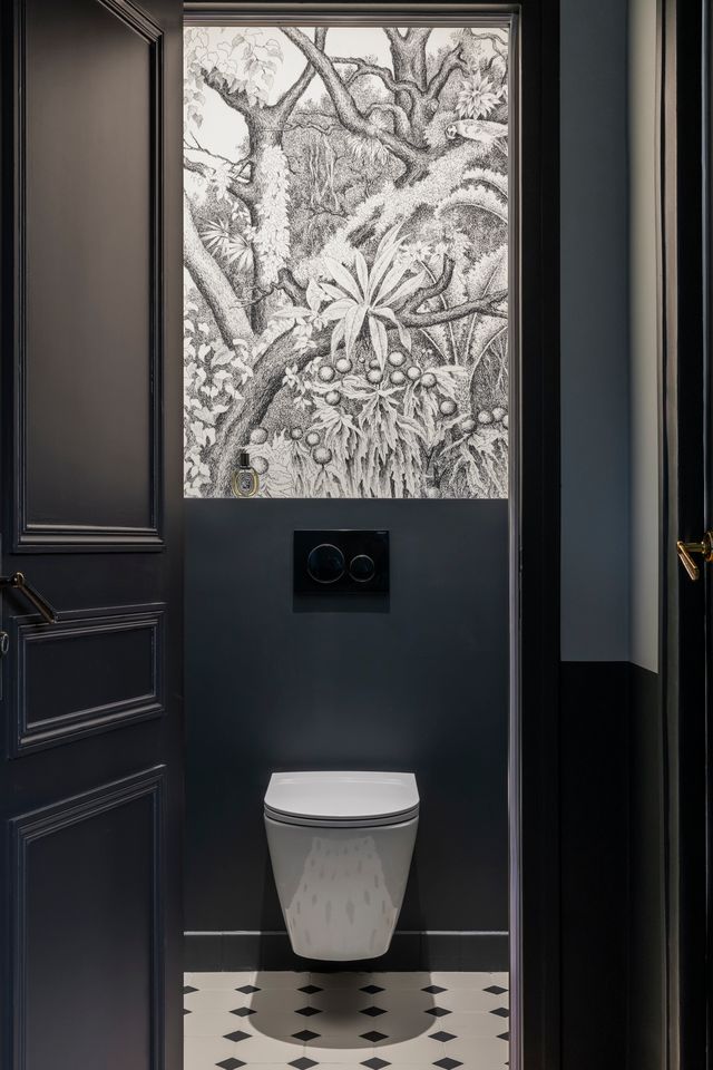 toilettes avec papier-peint panoramique photo : ©Paulie Legoff