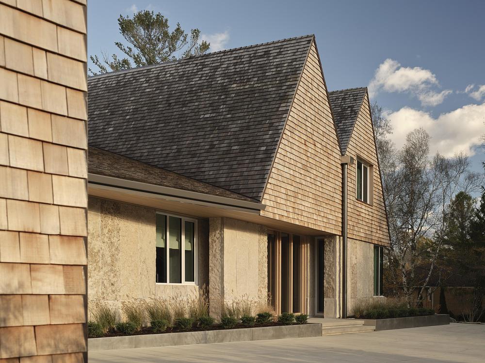 maison contemporaine face au lac Huron
