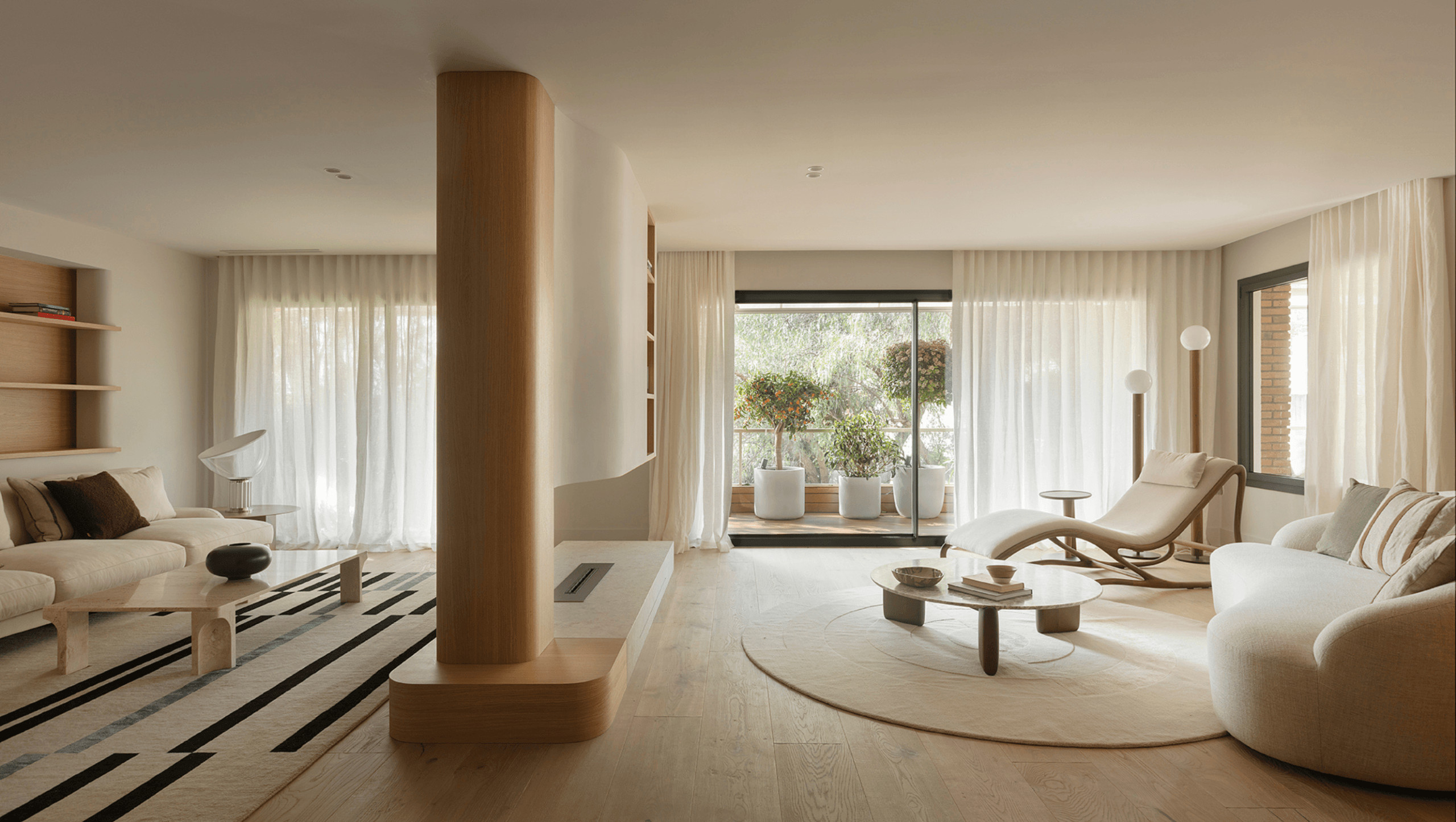 Un appartement contemporain familial à Barcelone au design apaisant et fonctionnel