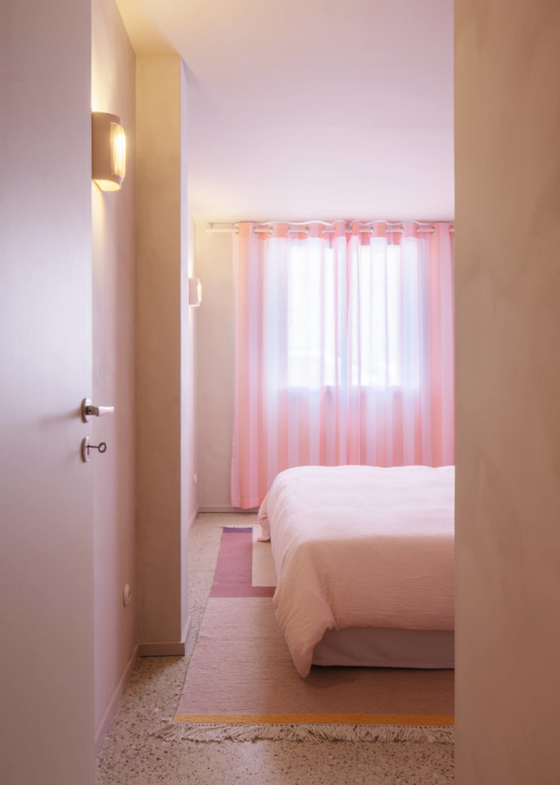 pink bedroom