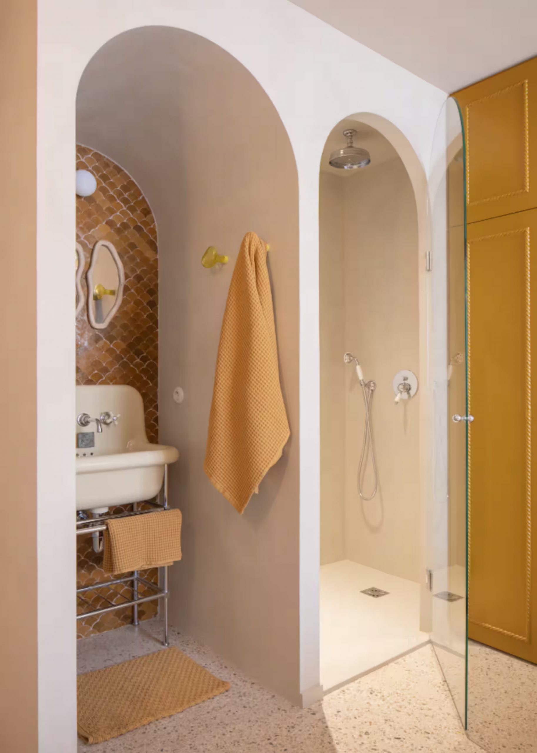 yellow vintage bathroom