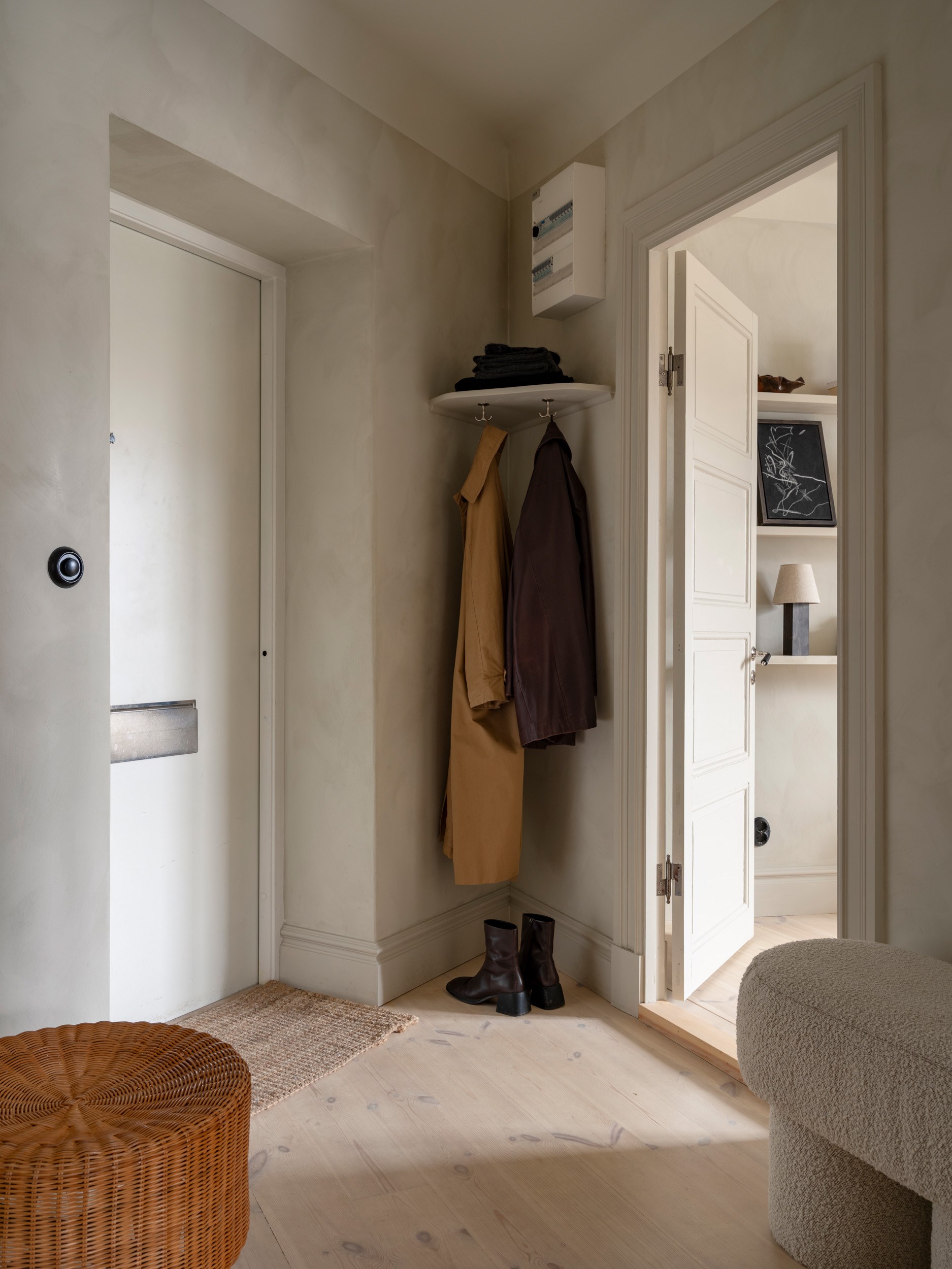 entrée appartement deux-pièces de 46m2 décoration scandinave