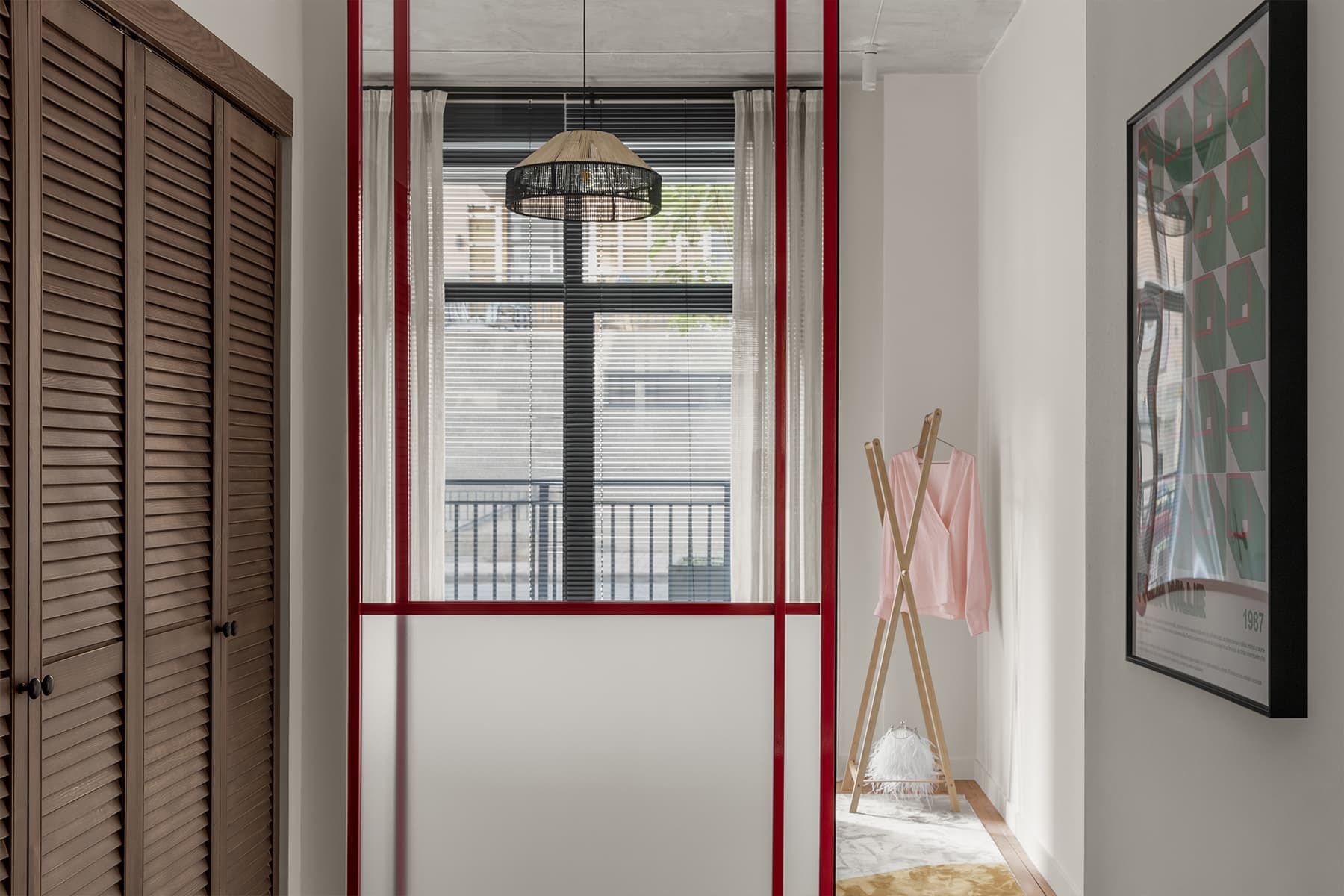 dressing deux-pièces 46m2 décoration contemporaine colorée dressing deux-pièces 46m2 décoration contemporaine colorée