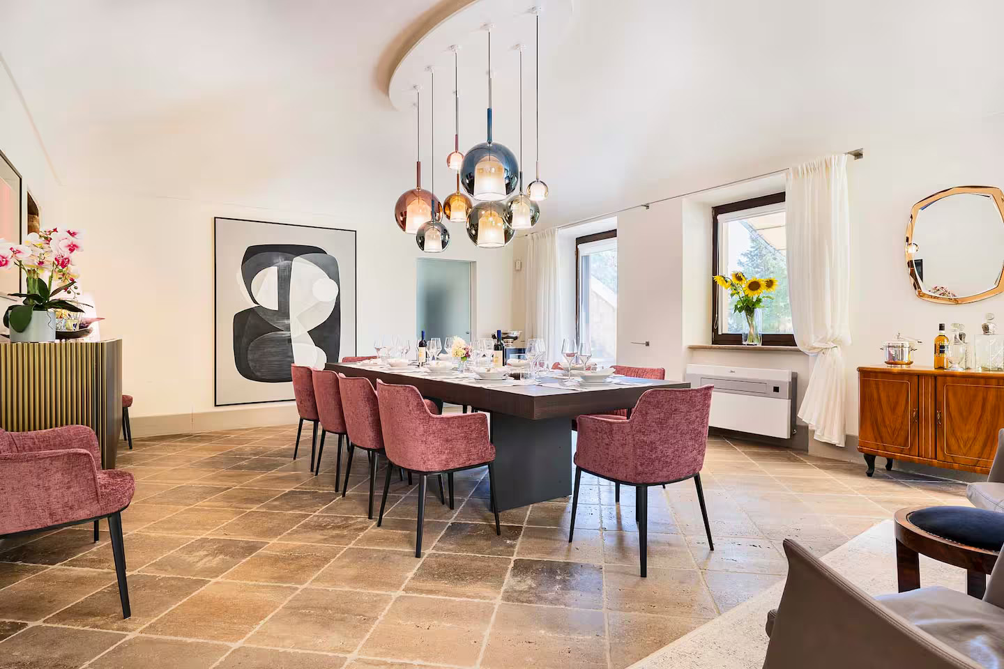 salle à manger maison en pierres Toscane Italie