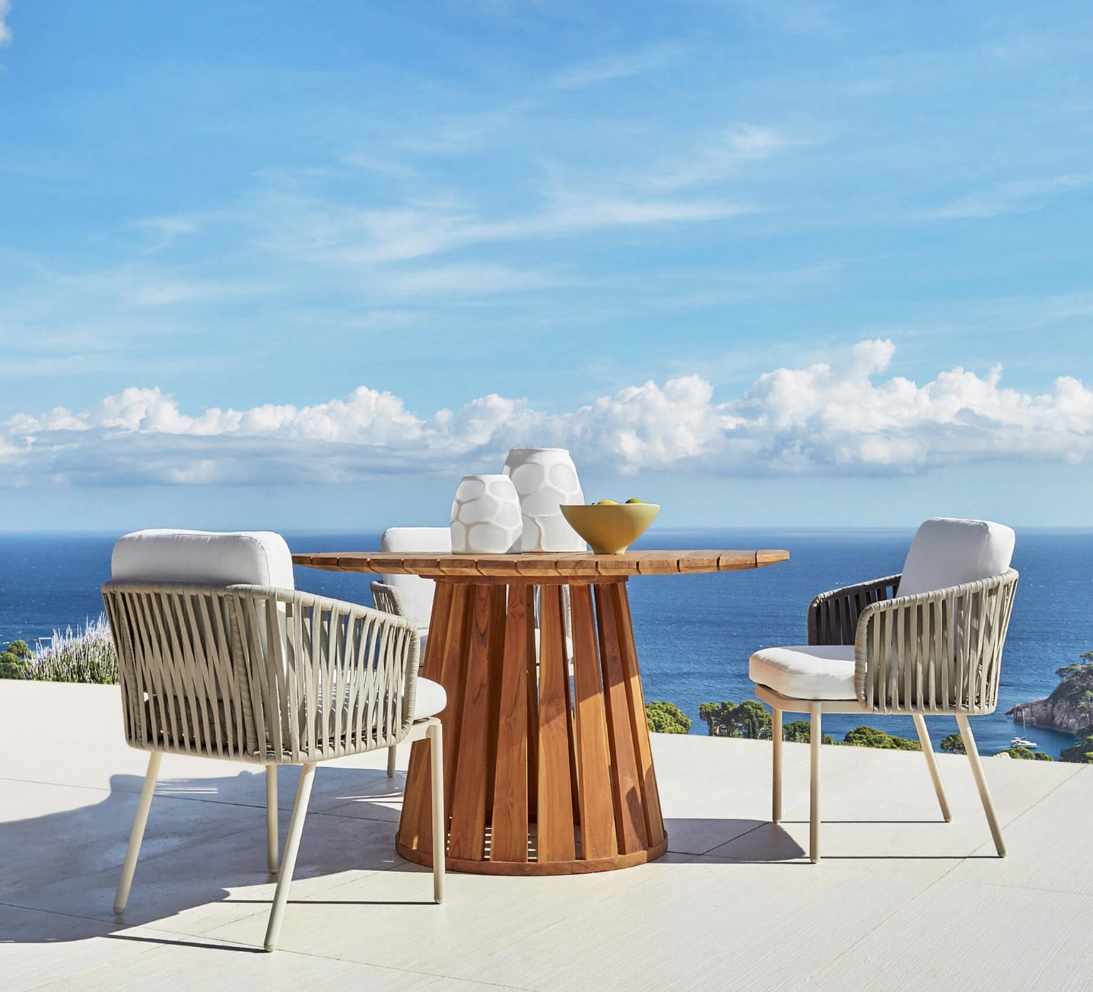 terrasse avec mobilier AM PM outdoor 2026
