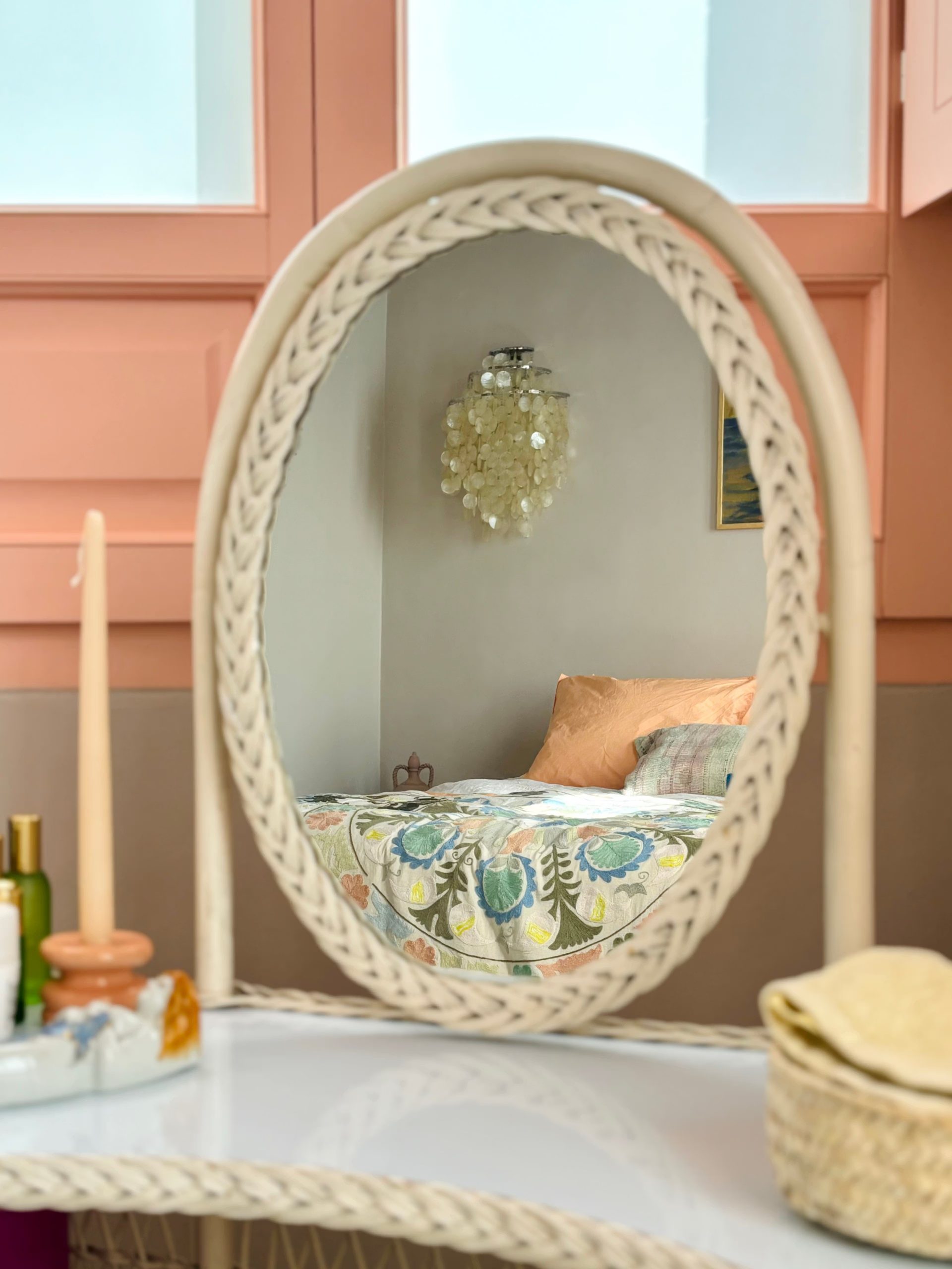 chambre décoration pastel maison rénovée Portugal “Casinha Bloom” chambre décoration pastel maison rénovée Portugal “Casinha Bloom”