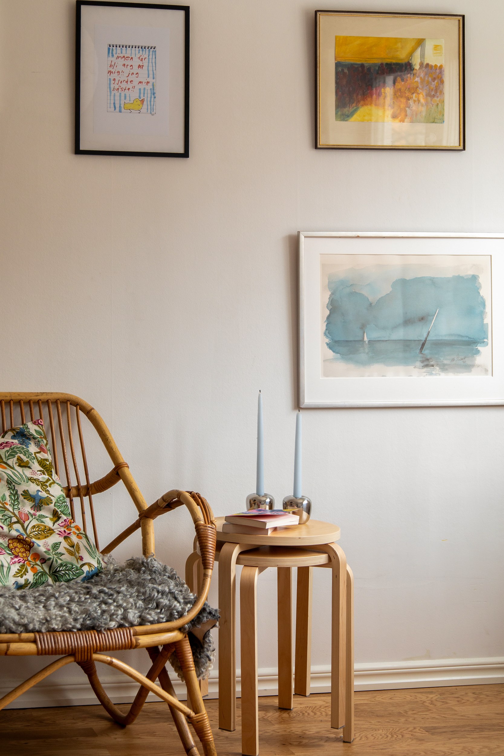 pièce principale studio 21m2 décoration colorée et scandinave pièce principale studio 21m2 décoration colorée et scandinave
