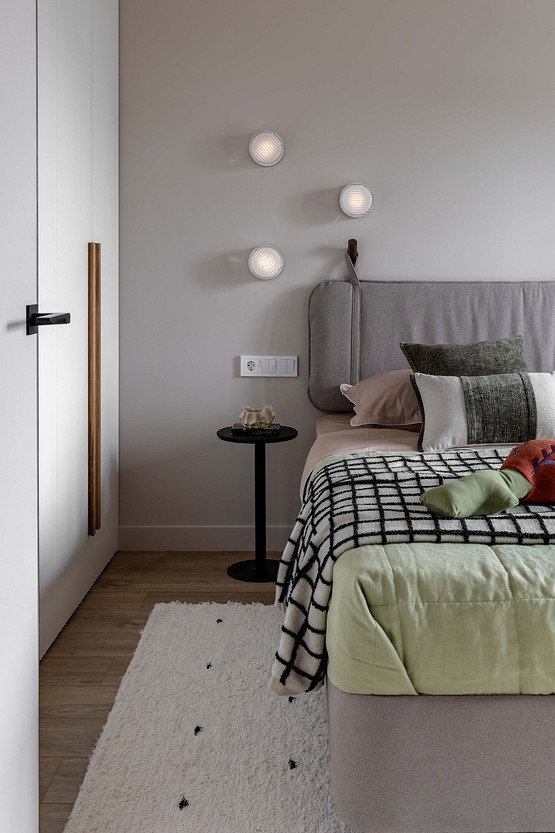 chambre avec placard décoration contemporaine appartement étudiant de 37m2
